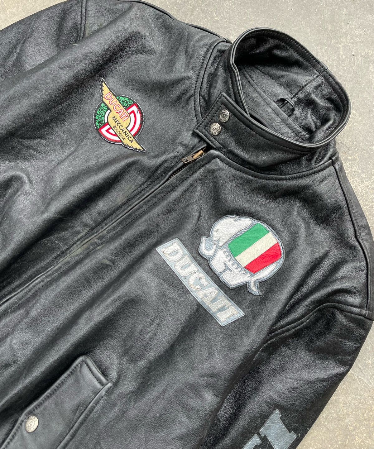 Ducati × Kadoya 🔥RARE🔥 DUCATI ITALY BY KADOYA GENUINE LEATHER RAIDER JACKET Size US M / EU 48-50 / 2 - 10 Thumbnail
