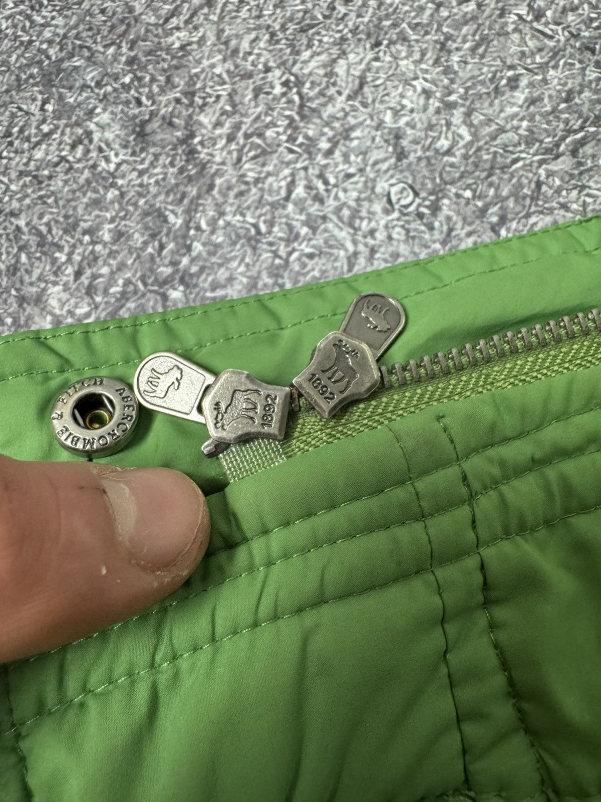 Abercrombie & Fitch abercrombie vest fishtail puffer jacket Size L / US 10 / IT 46 - 6 Thumbnail