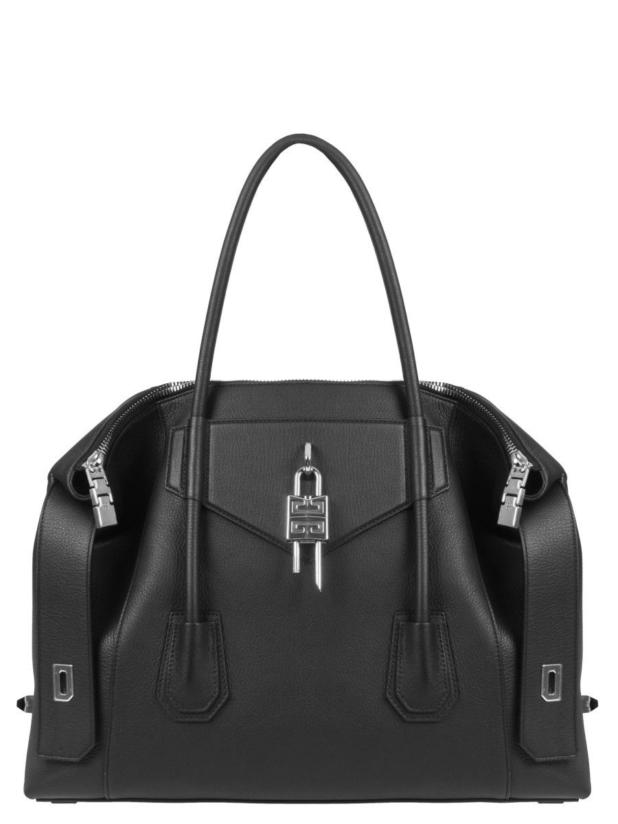 Givenchy o1loc1c0824 Size: OS / Shoulder Bag in Black Size ONE SIZE - 1 Thumbnail