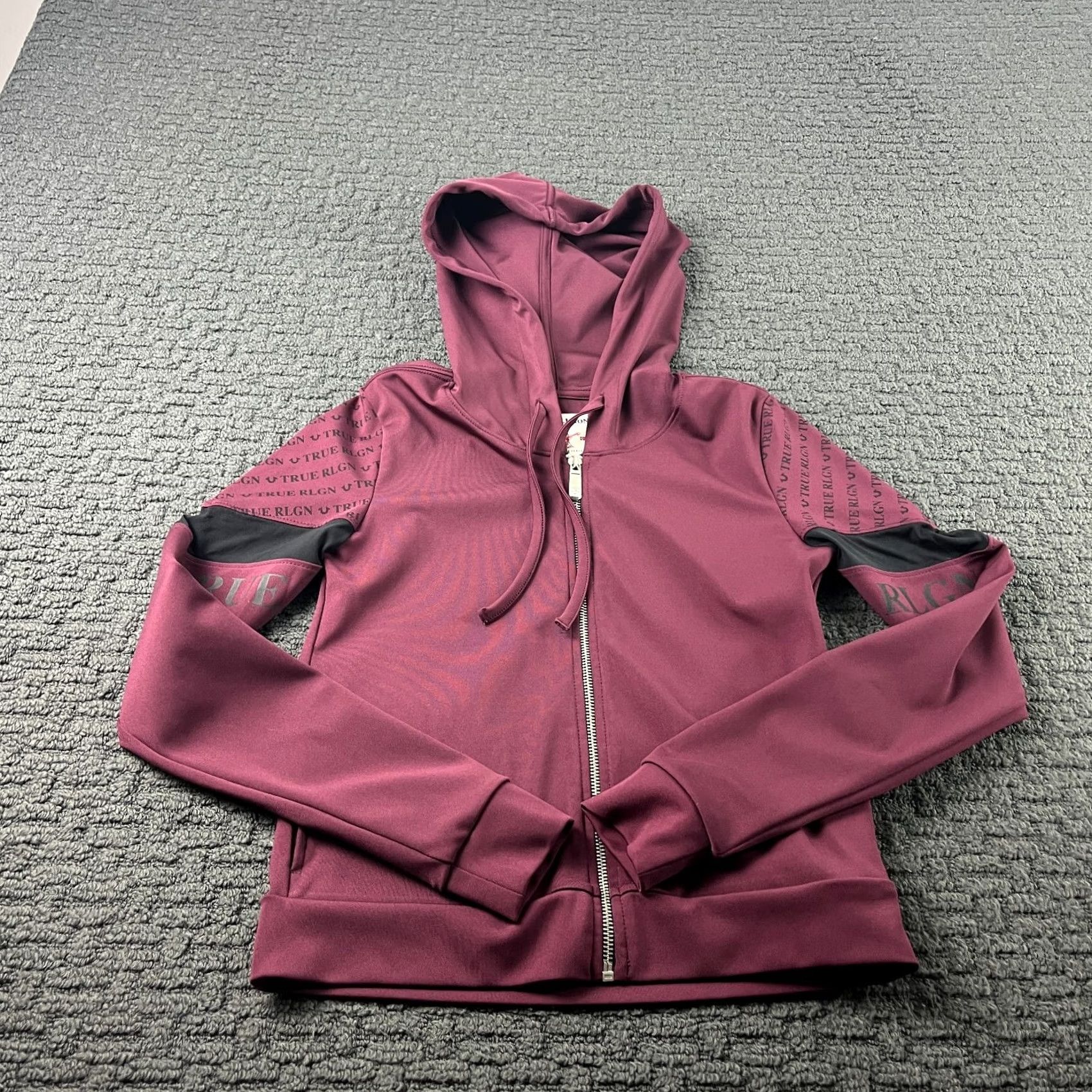 True Religion True Religion Hoodie XS Womens Burgundy Red Full Zip Jacket Monogram Logo Zipper Hooded Size XS / US 0-2 / IT 36-38 - 2 Thumbnail