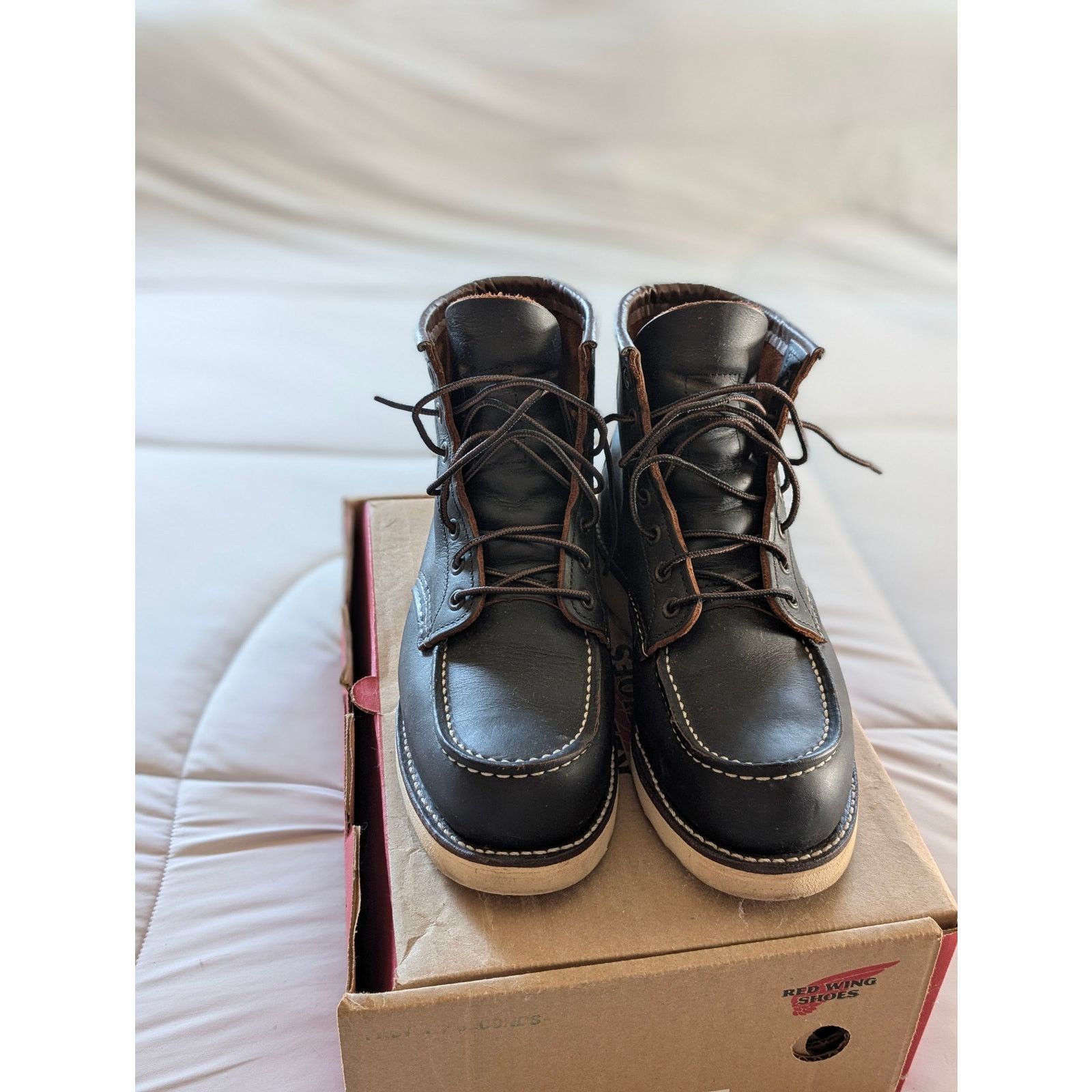 Red Wing Red Wing 8849 Classic Moc Toe Black Prairie 7.5D Seconds Size US 7.5 / EU 40-41 - 4 Thumbnail