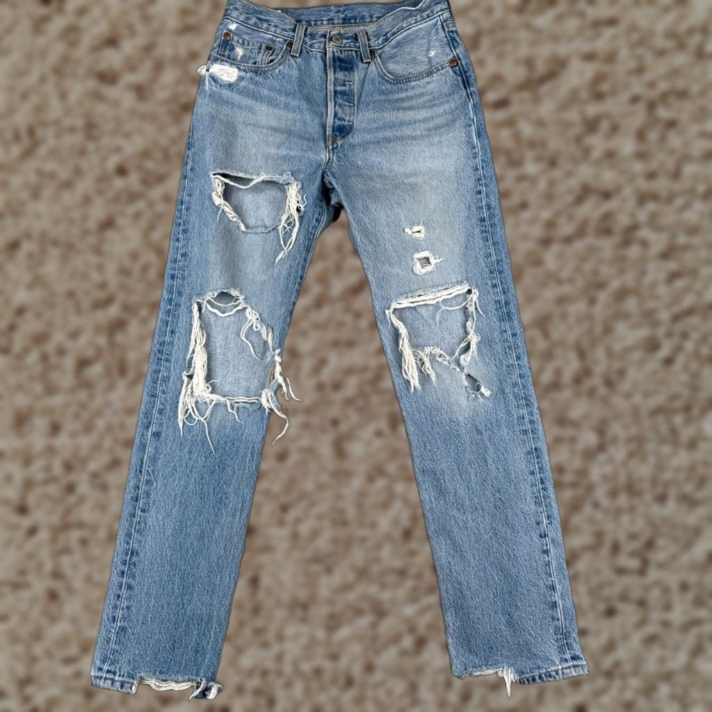 Levi's Levi's 501 Jeans Men's Regular 26x30 Blue Denim Distressed Button Fly Size US 26 / EU 42 - 1 Thumbnail