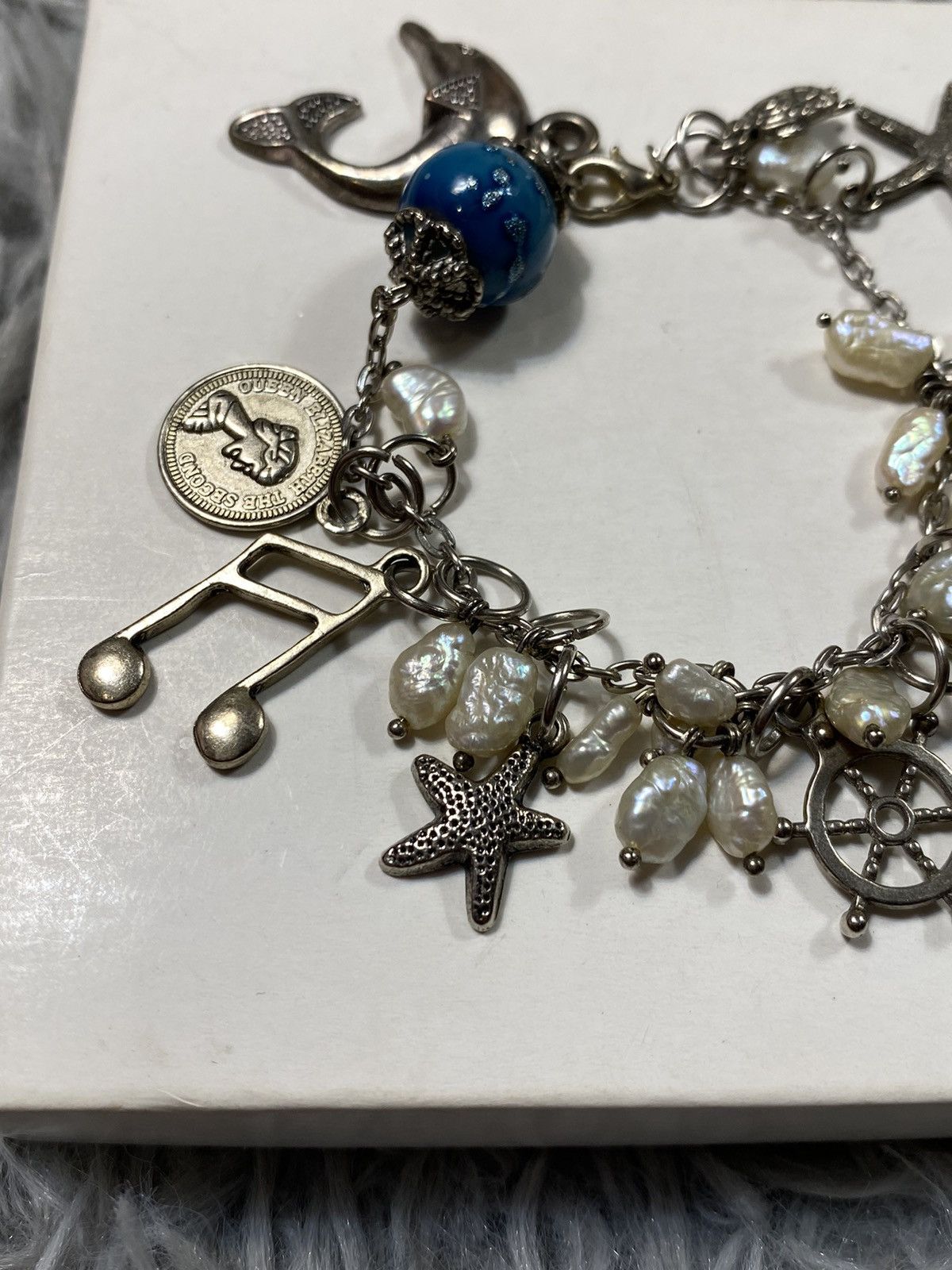 Jewelry Silver Charm Bracelet with Pearls japanese brand Size ONE SIZE - 2 Thumbnail