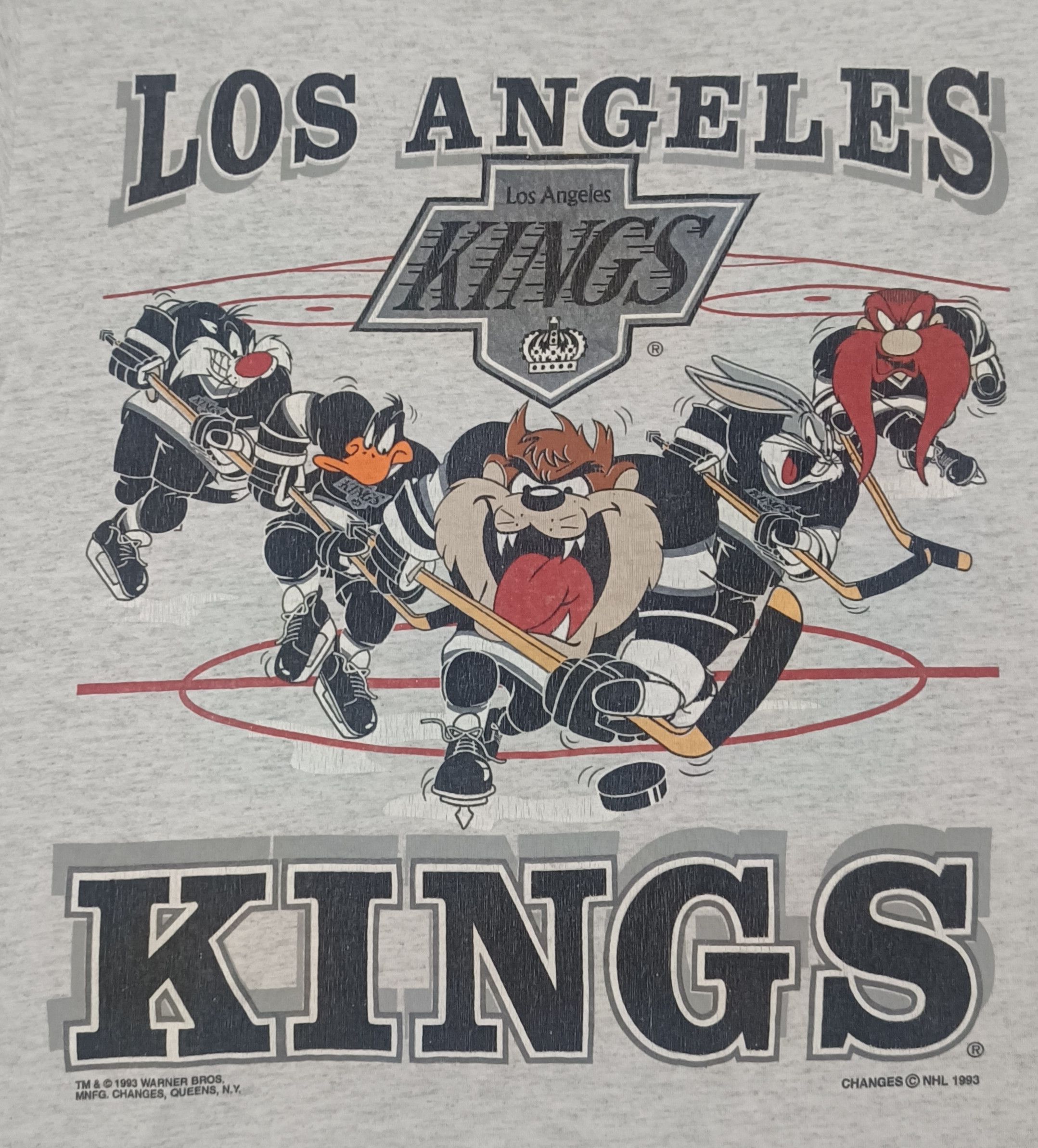 Vintage 🔥🔥Rare Vintage 90s Long Angeles Kings Tazmania Tee Size US L / EU 52-54 / 3 - 3 Thumbnail