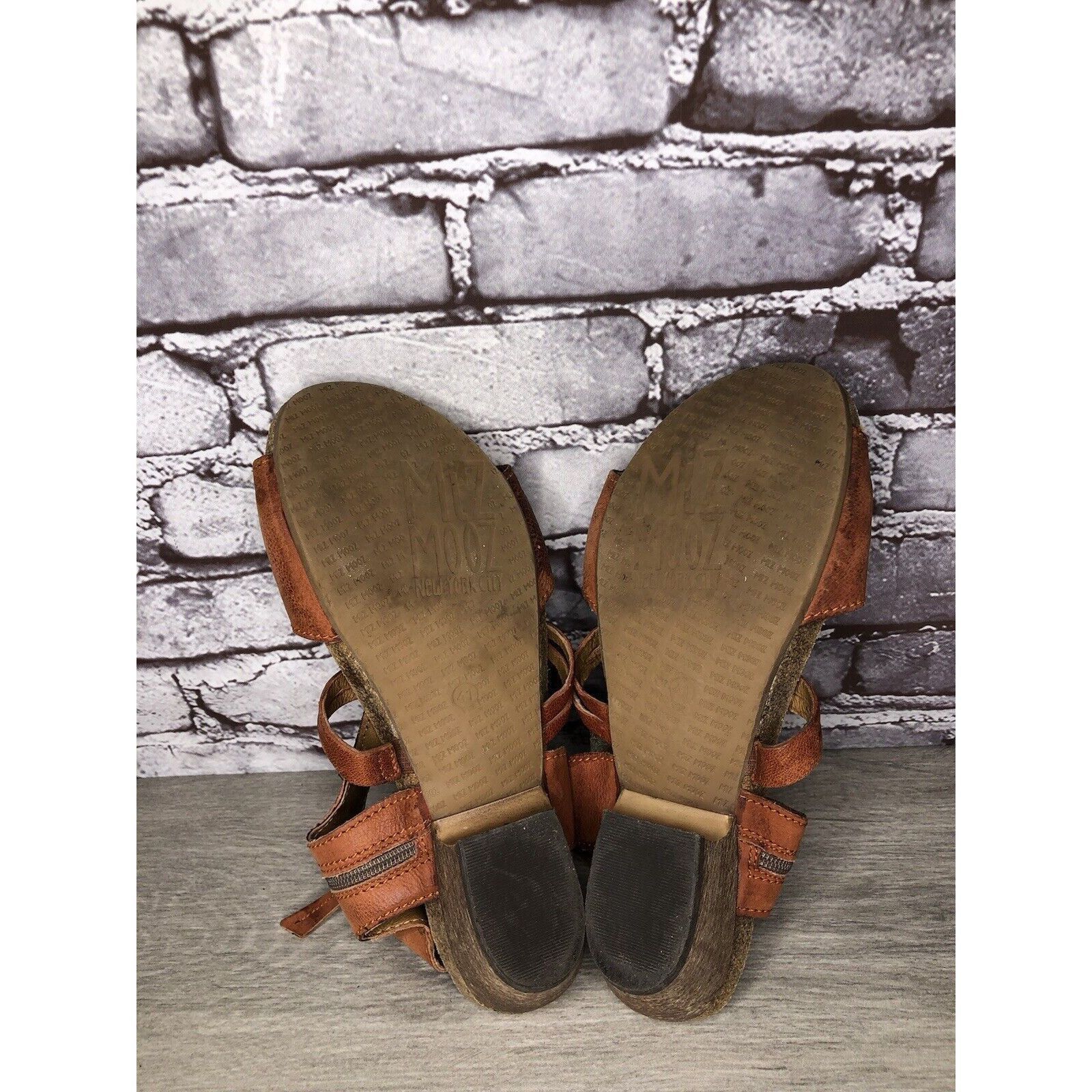 Other Miz Mooz Orange Leather Side Zipper Strap Heeled Sandals Wom Size US 10.5 / IT 40.5 - 15 Thumbnail