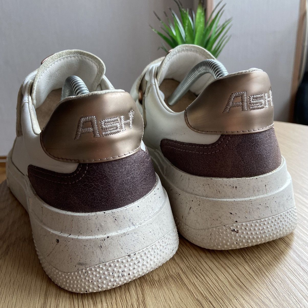 ASH ASH x Nespresso Low Top Y2K Leather Sneakers Size US 9 / IT 39 - 8 Thumbnail