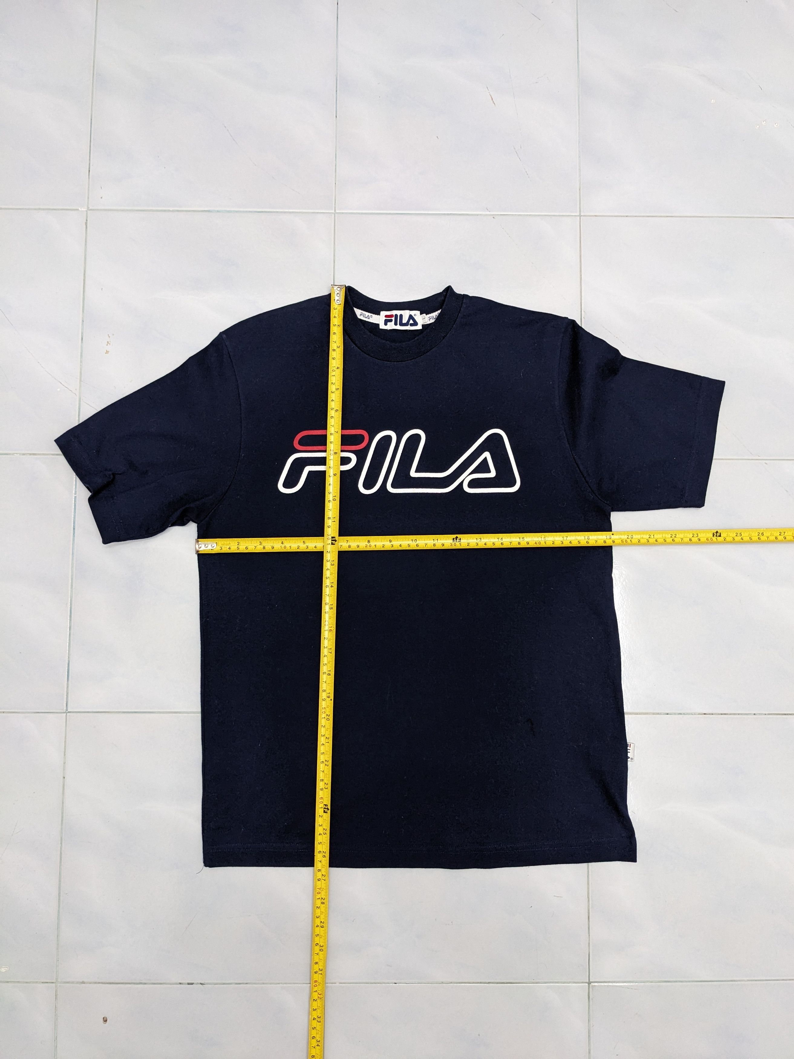 Fila VINTAGE FILA MADE IN R.P TSHIRT Size US L / EU 52-54 / 3 - 7 Thumbnail