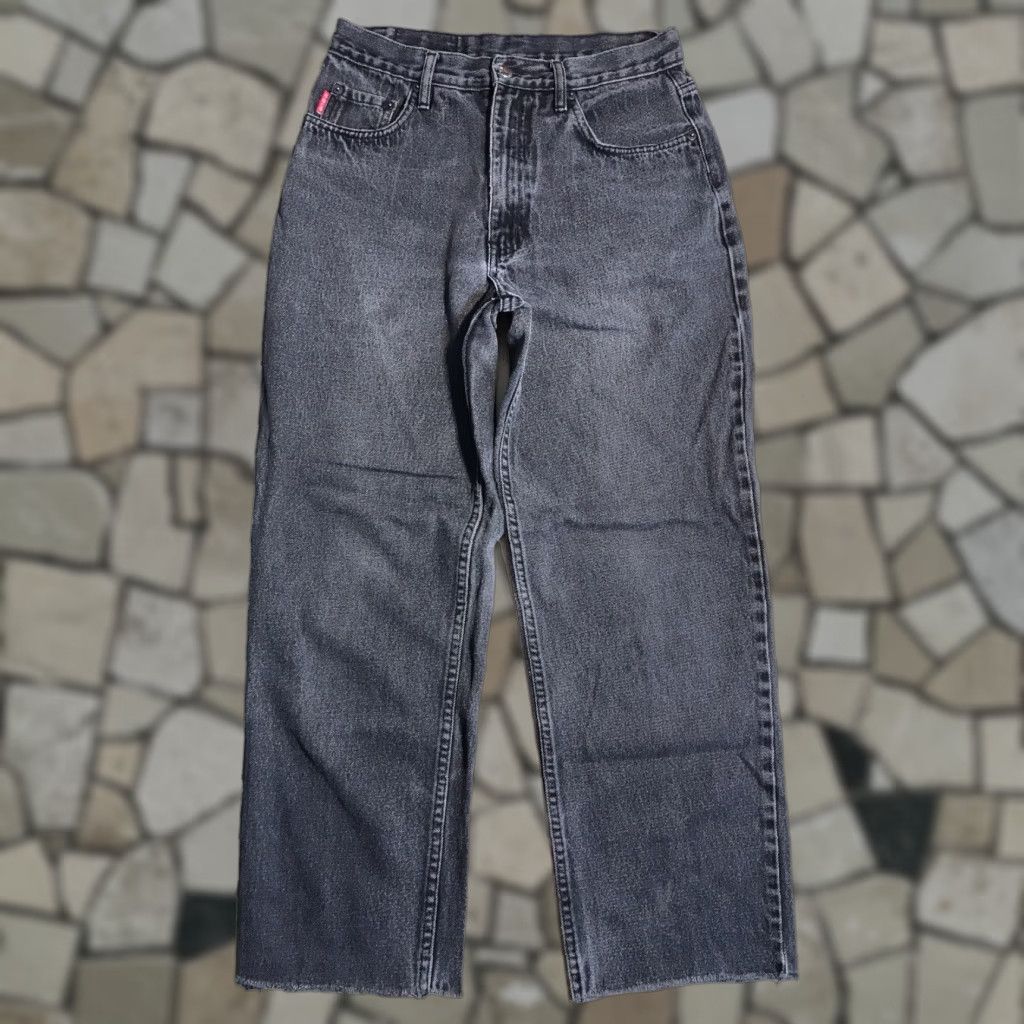 Bugle Boy VINTAGE Bugle Boy Jeans Womens 29x26 Cropped Denim Black 90s Skater Grunge Lightweight Distressed Cropped Metal Zipper Button Womens Size 29" - 1 Thumbnail