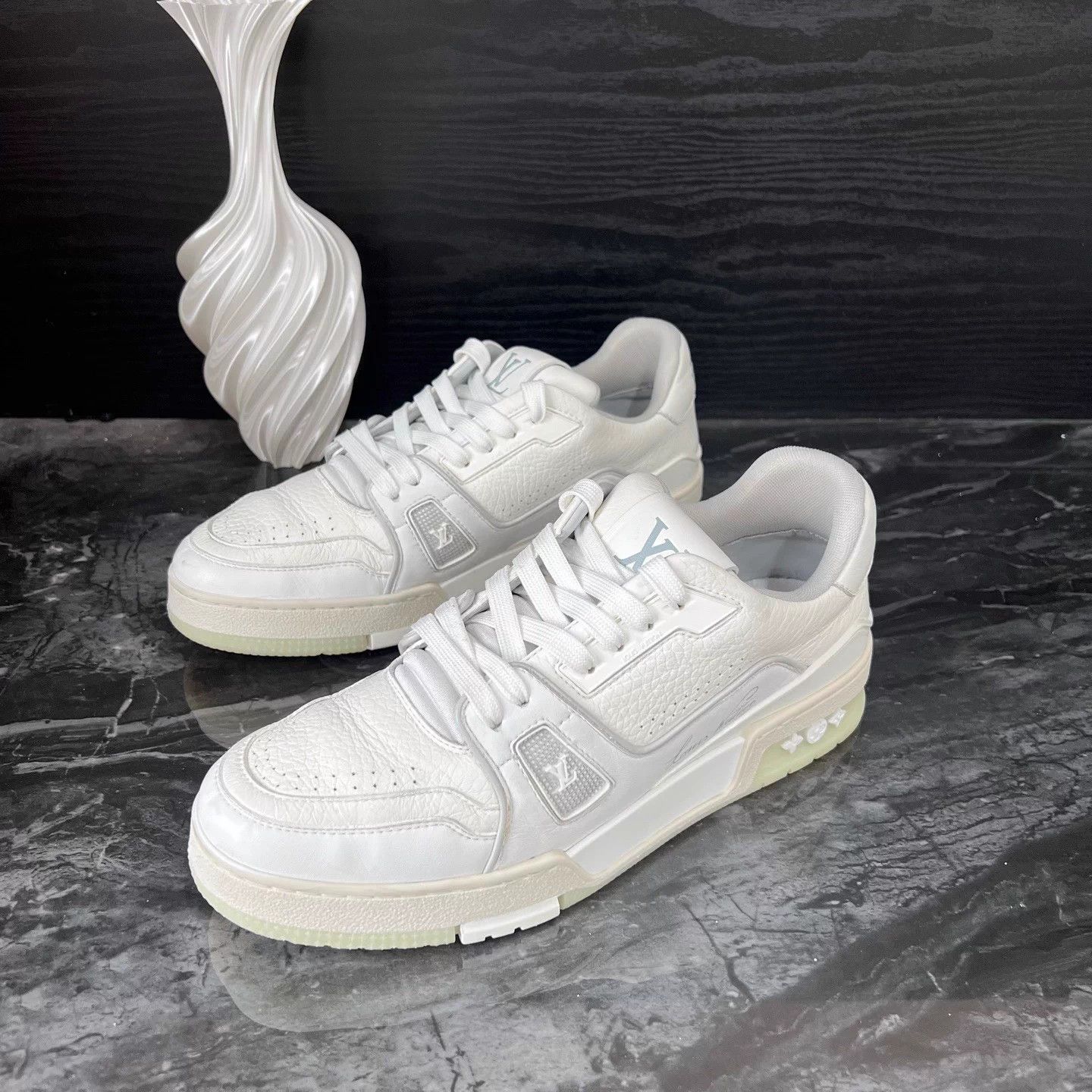 Louis Vuitton LV Trainer White Cement colorblock 40.5 95% New Size US 7.5 / EU 40-41 - 1 Thumbnail