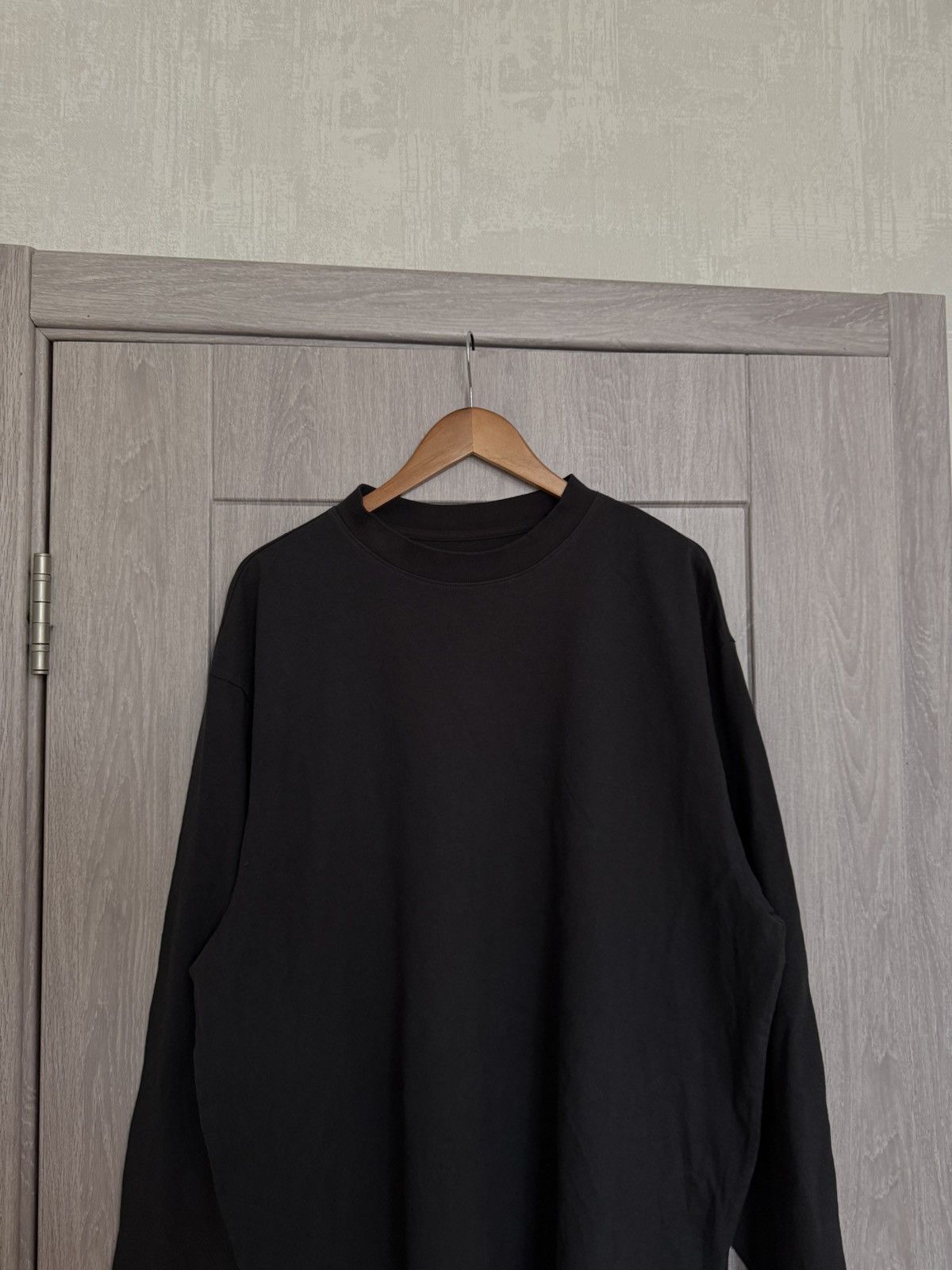 Gap YEEZY YZY GAP LONG SLEEVE SHIRT UNRELEASED 2024 Size US XL / EU 56 / 4 - 2 Thumbnail