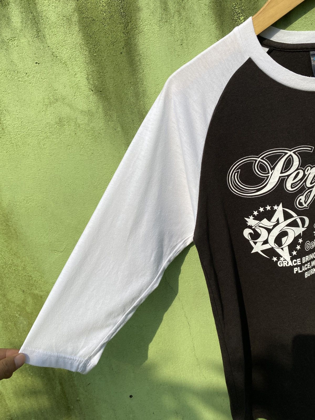 Japanese Brand Oblo Design Raglan Tshirt Vintage Style “Perfect Wind” Print Size US L / EU 52-54 / 3 - 3 Thumbnail
