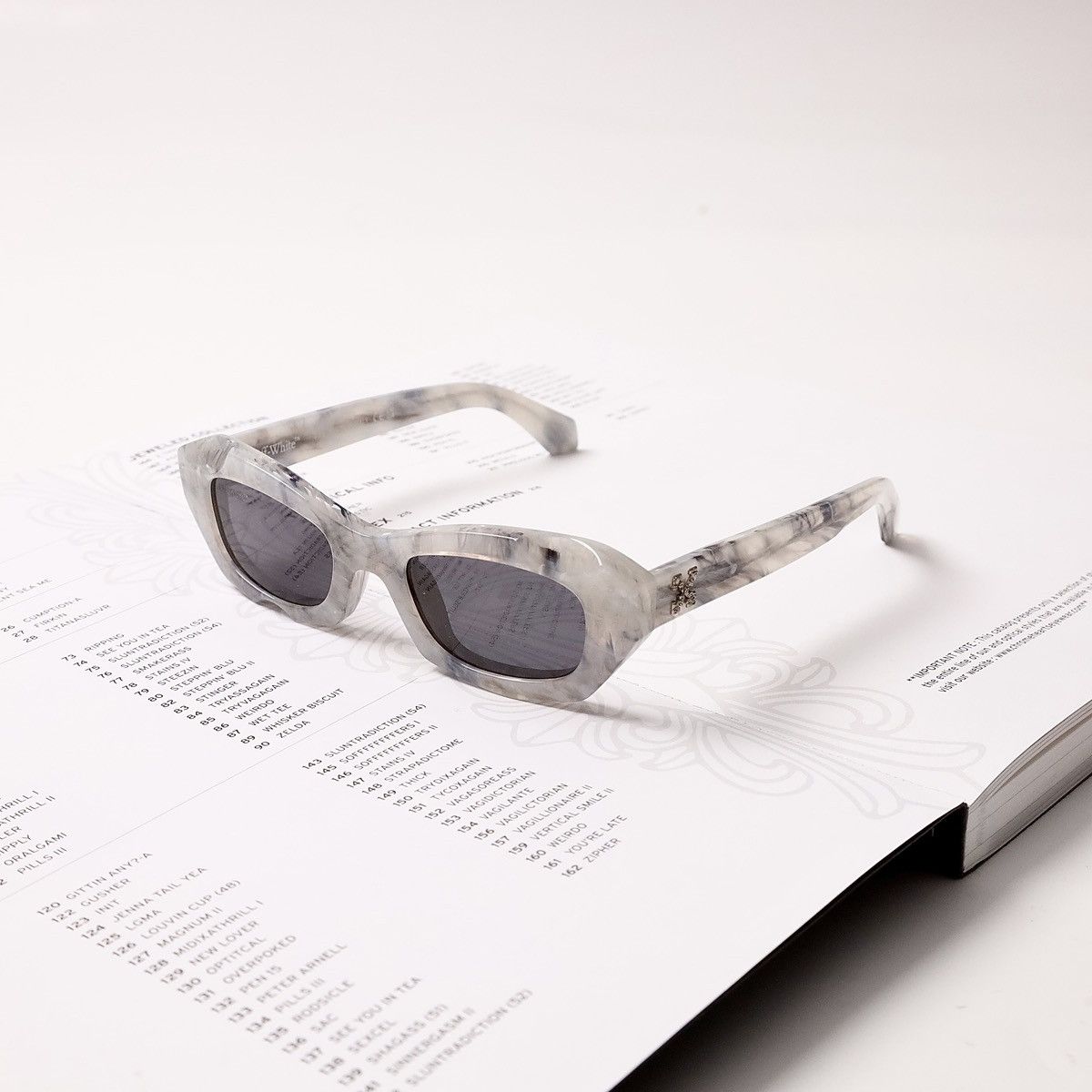 Off-White OFF WHITE VENEZIA SUNGLASSES Size ONE SIZE - 1 Thumbnail