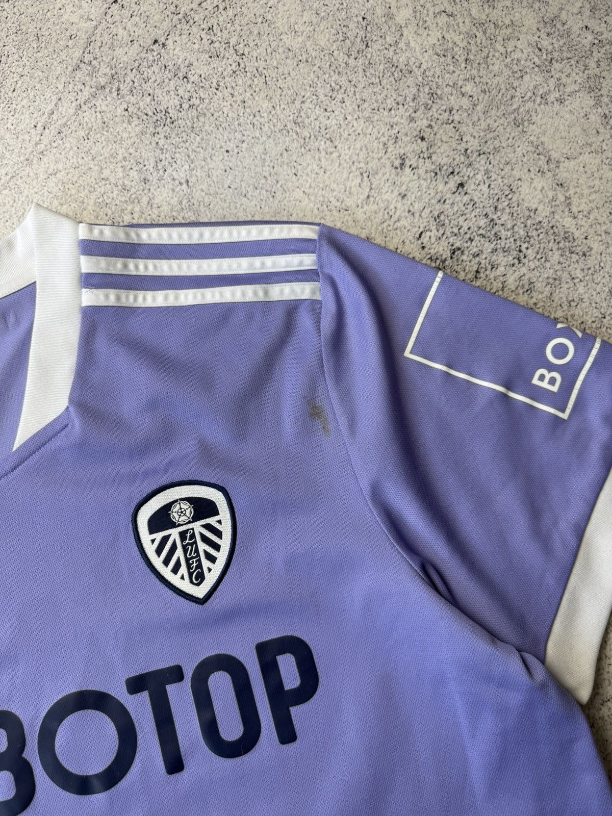 Adidas Leeds United 2021 Third Football Shirt Adidas Short Sleeve Size US XL / EU 56 / 4 - 9 Thumbnail