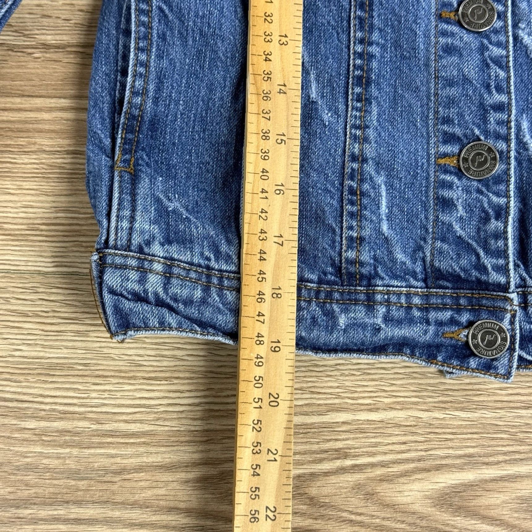 Vintage VINTAGE JW Signature Denim Jacket Womens Small Blue Cropped Distressed Cotton Denim Jacket S Womens Size 28" / US 6 / IT 42 - 5 Thumbnail