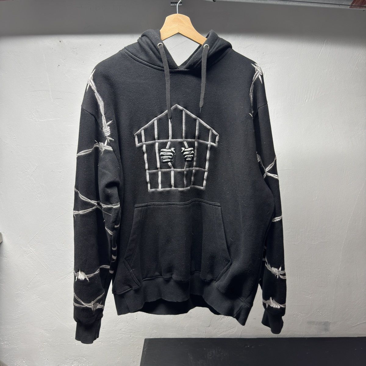 Public Housing Skate Team Public Housing Skate Team Jail Break Hoodie Size US XL / EU 56 / 4 - 1 Thumbnail