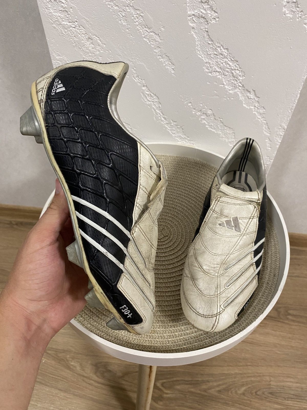 Adidas Rare Vintage Adidas F30 TRX Spider Soccer Cleats Size: 42 Size US 9 / EU 42 - 1 Thumbnail