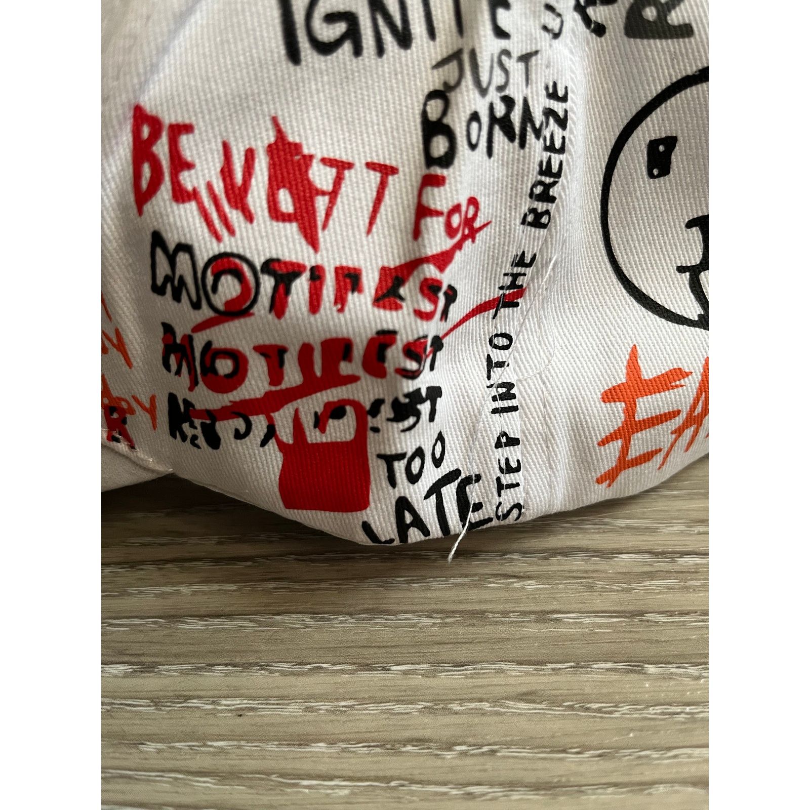 Punk and Yo Men white PUNK writing Graffiti Size ONE SIZE - 8 Thumbnail