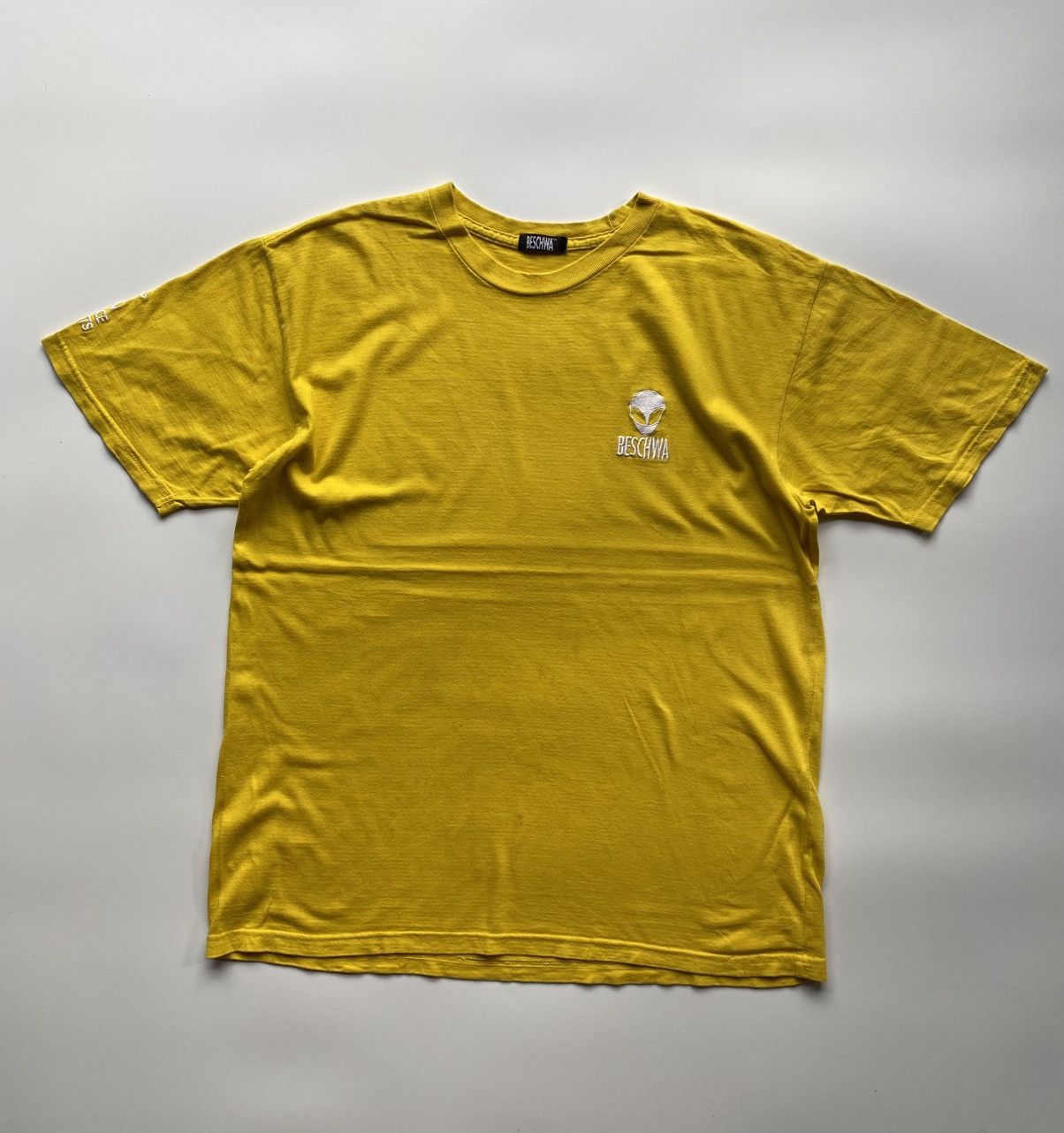 Alien Workshop × Vintage BESCHWA ALIEN DEFENCE PROJECTS Size US L / EU 52-54 / 3 - 1 Thumbnail