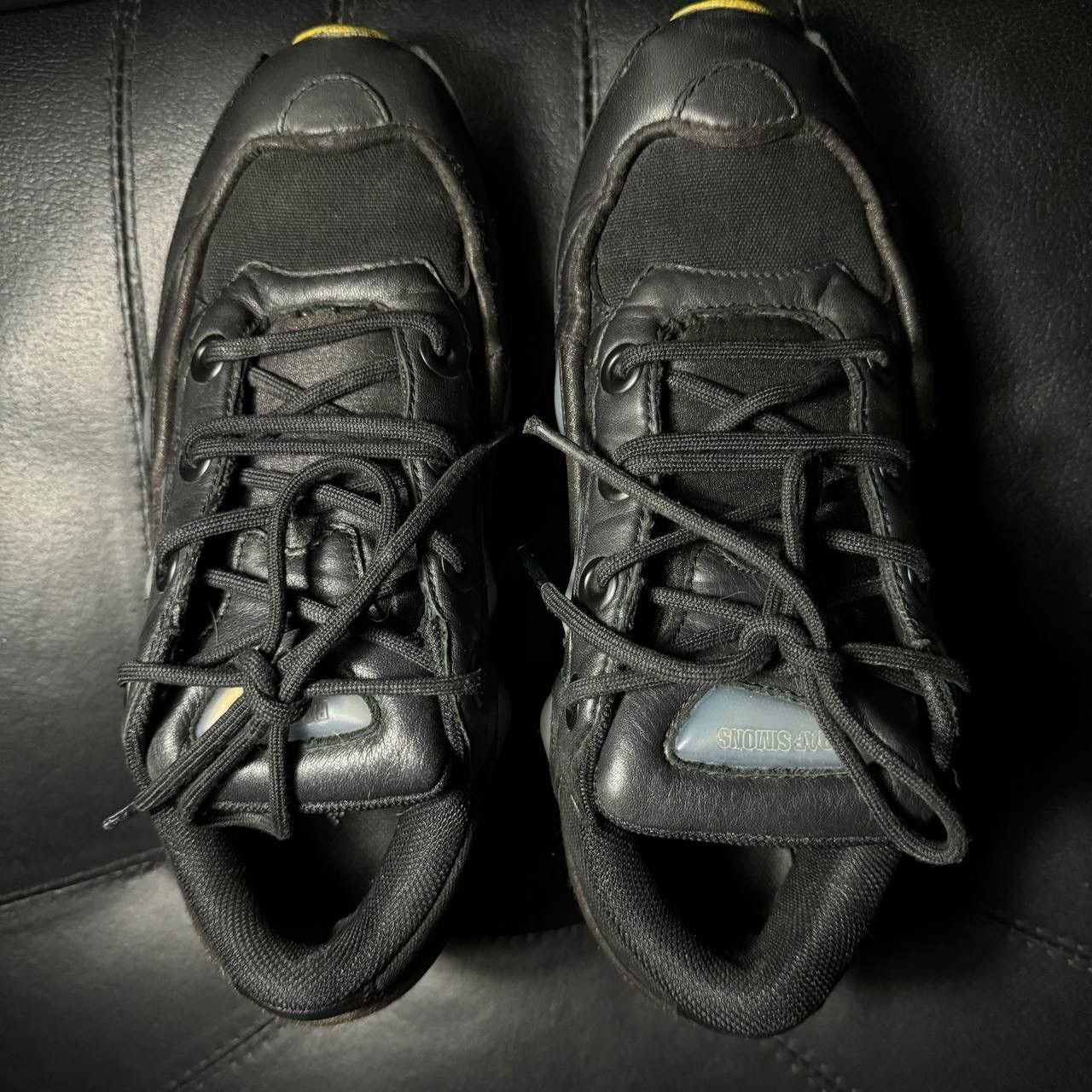 Adidas × Raf Simons 6,5us Adidas Raf Simons Ozweego Corn Black Size US 6.5 / EU 39-40 - 8 Thumbnail