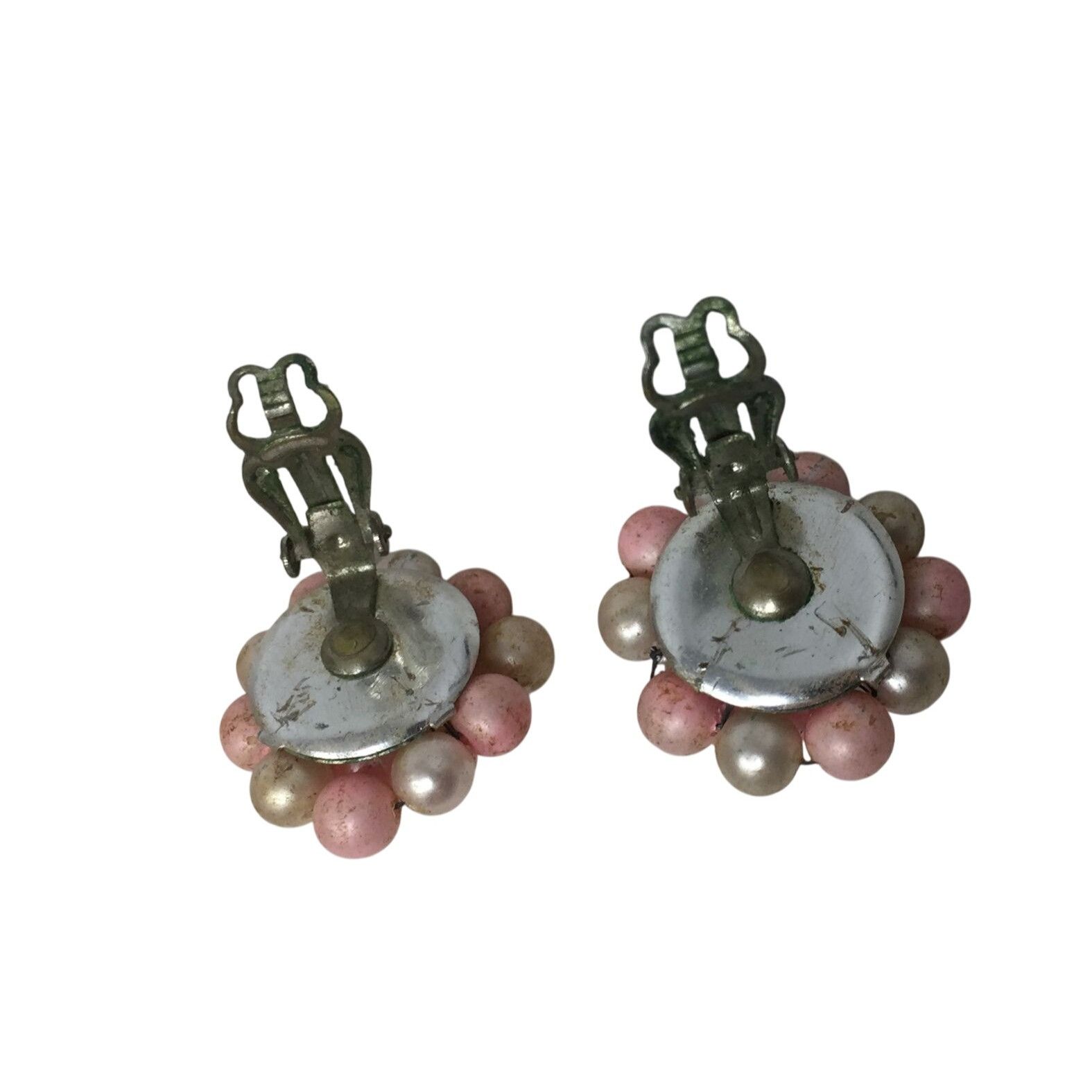 Other Women's Vintage Pink and Silver tone Clip On Cluster Earring Size ONE SIZE - 5 Thumbnail