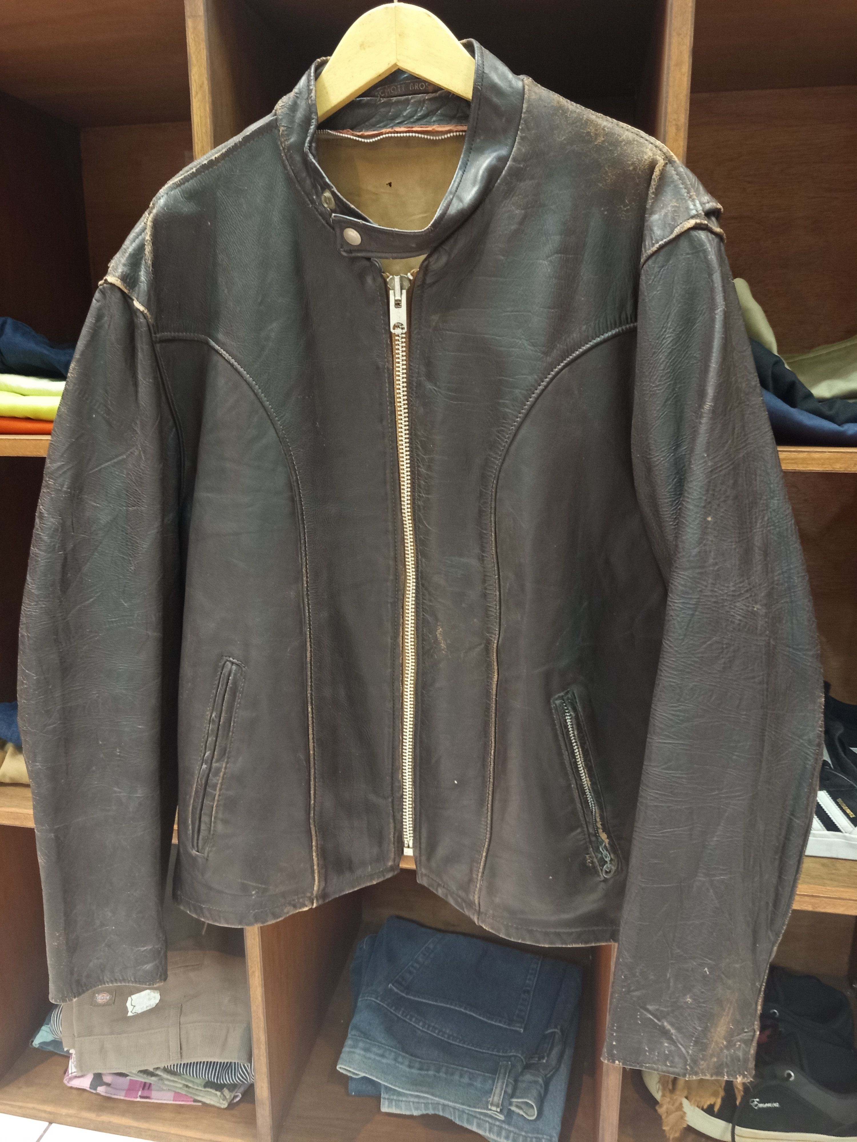 Schott 1970s Schott Bros Leather Biker Jacket Size US L / EU 52-54 / 3 - 2 Thumbnail