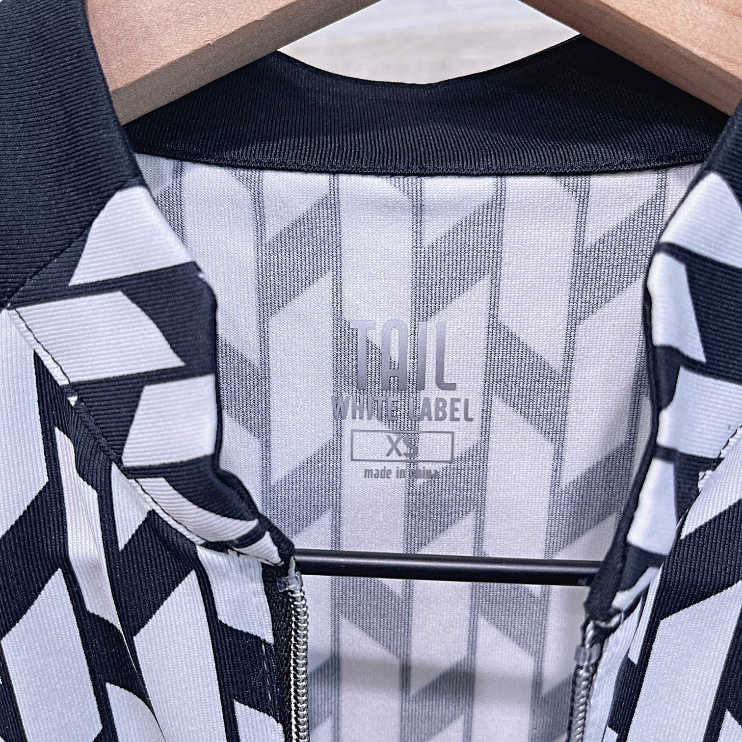 Other Tail White Label Darly Top Magnetic Geo Black White Golf XS Size XS / US 0-2 / IT 36-38 - 4 Thumbnail