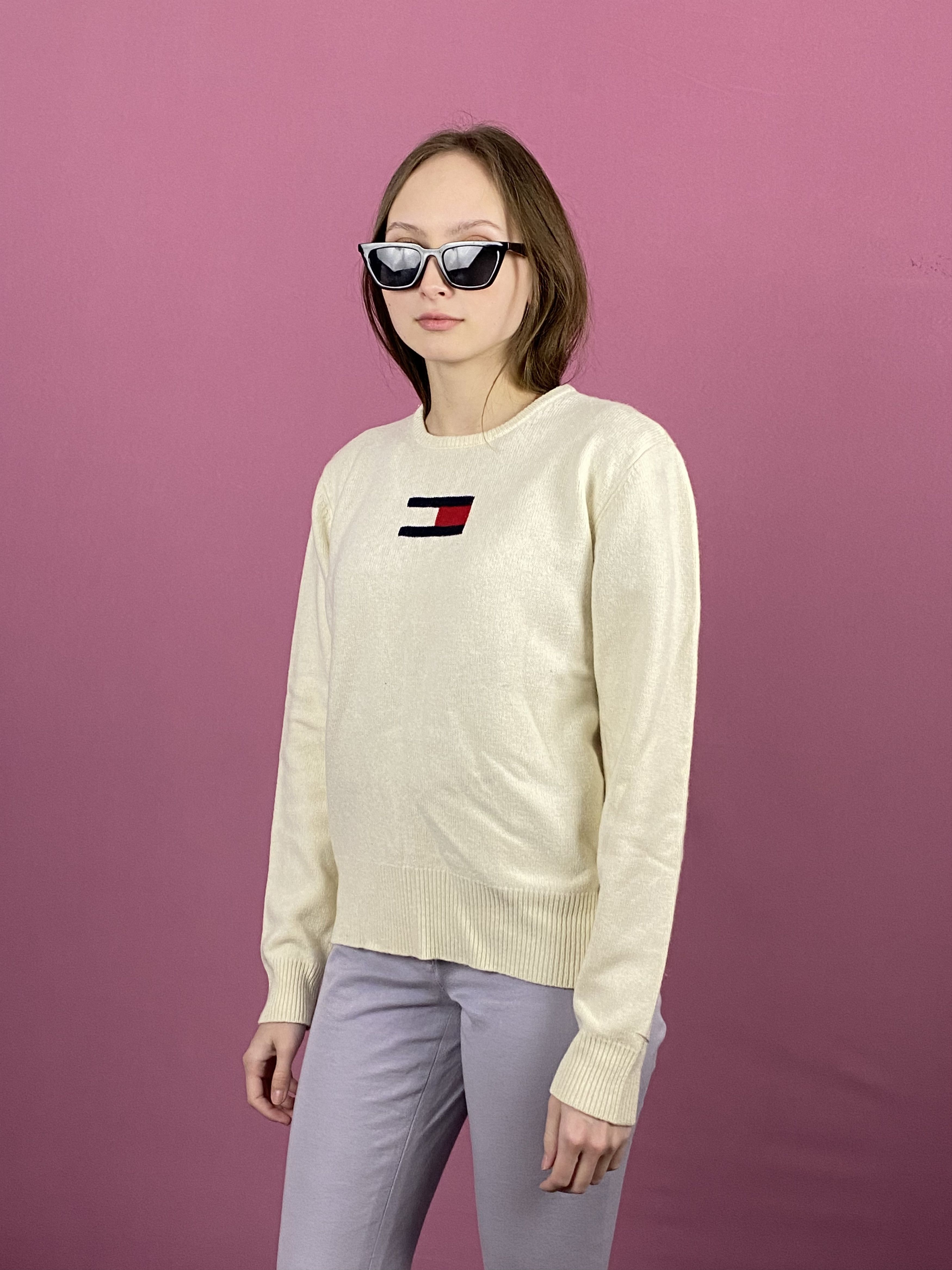 Tommy Hilfiger × Vintage Tommy Hilfiger Vintage Women's Sweater - L Size L / US 10 / IT 46 - 2 Thumbnail