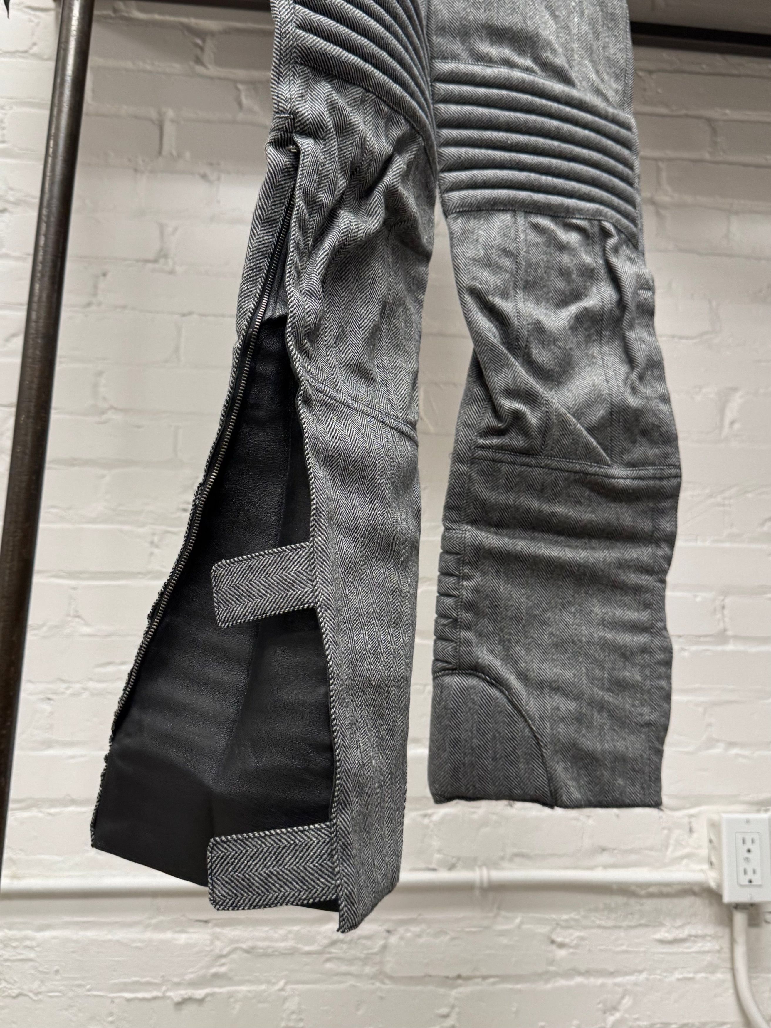 Gucci AW2000 Gucci by Tom Ford Herringbone/Leather Biker Pants Size US 29 - 3 Thumbnail