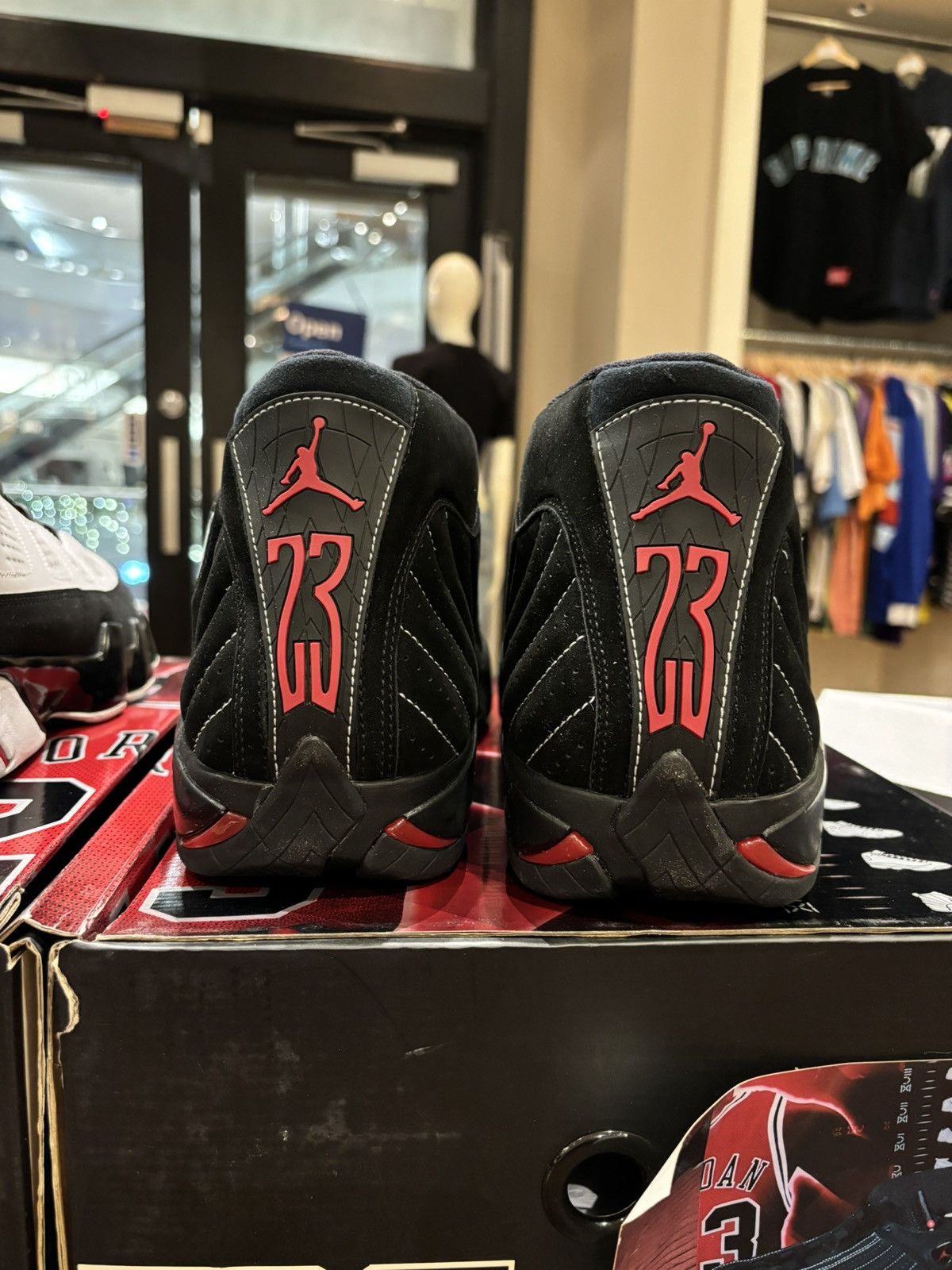 Jordan Brand Jordan retro countdown pack 9/14 Size US 14 / EU 47 - 13 Thumbnail