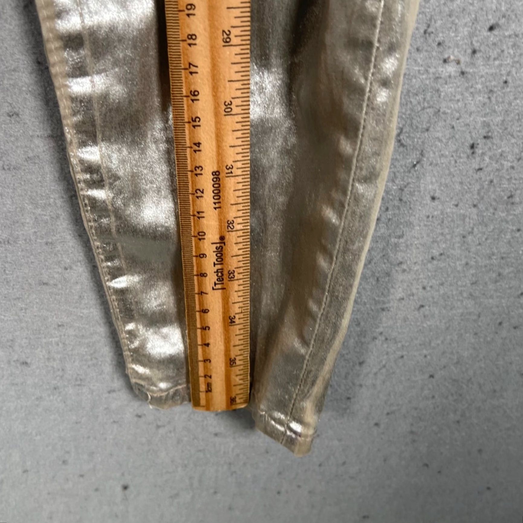 Allsaints AllSaints Womens Jeans Skinny Denim 28 Silver Foil Metallic 5-Pocket Zip Mid Rise Cotton Lyocell USPS Next Day Shipping Womens Size 28" / US 6 / IT 42 - 6 Thumbnail