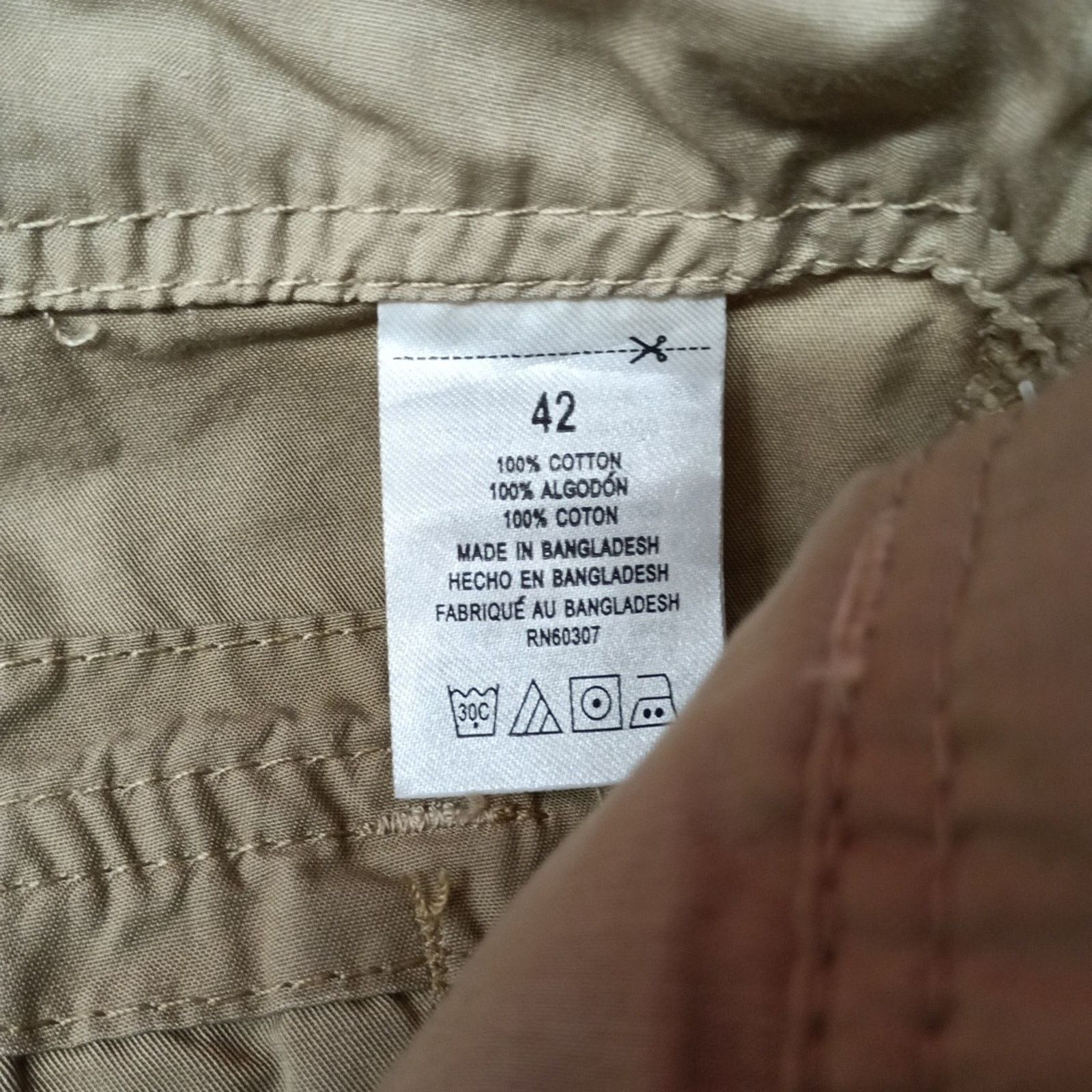 UNIONBAY Unionbay Men's Messenger Cargo Shorts Size 42 Grain Beige Size US 42 / EU 58 - 3 Thumbnail