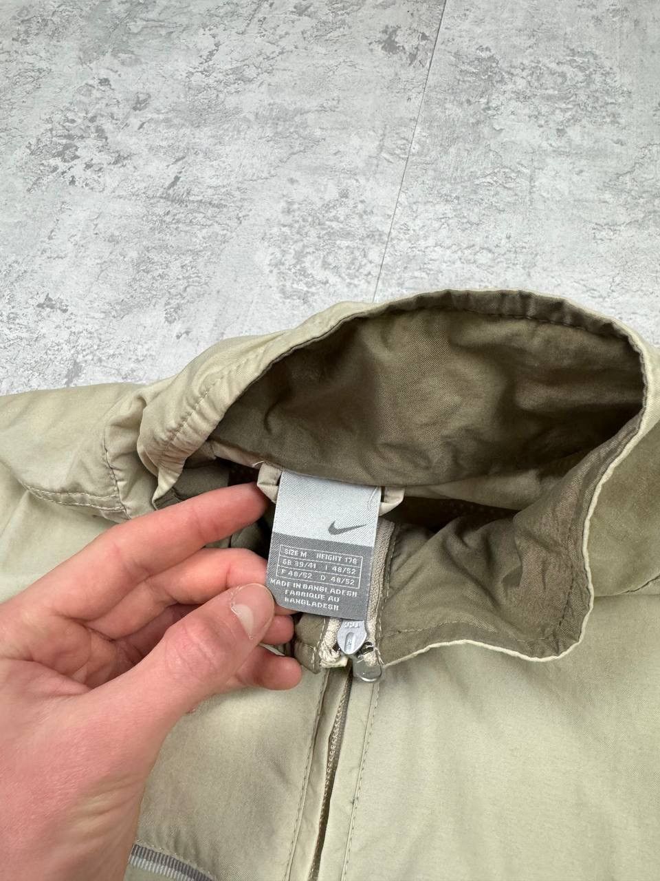 Nike Vintage Nike Y2K Beige Track Jacket Size M Size US M / EU 48-50 / 2 - 12 Thumbnail
