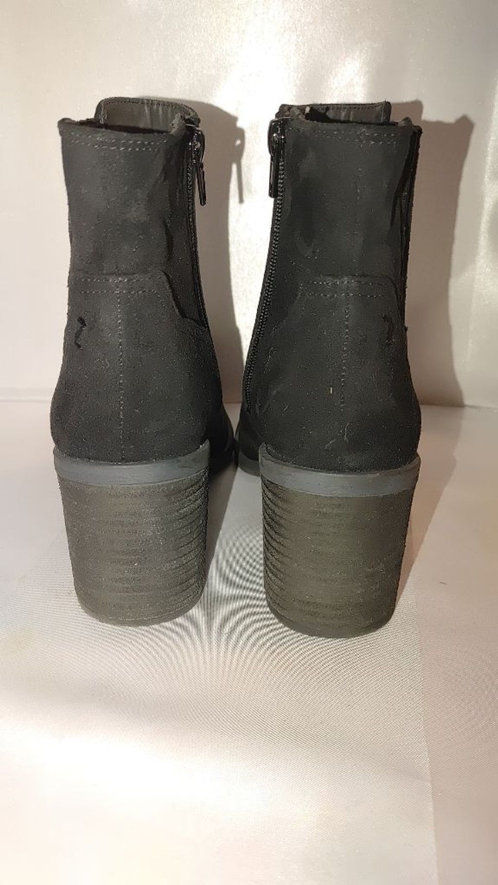 Zoo York Zodiac Lucinda Suede Booties Size 8.5 Size US 8.5 / IT 38.5 - 7 Thumbnail