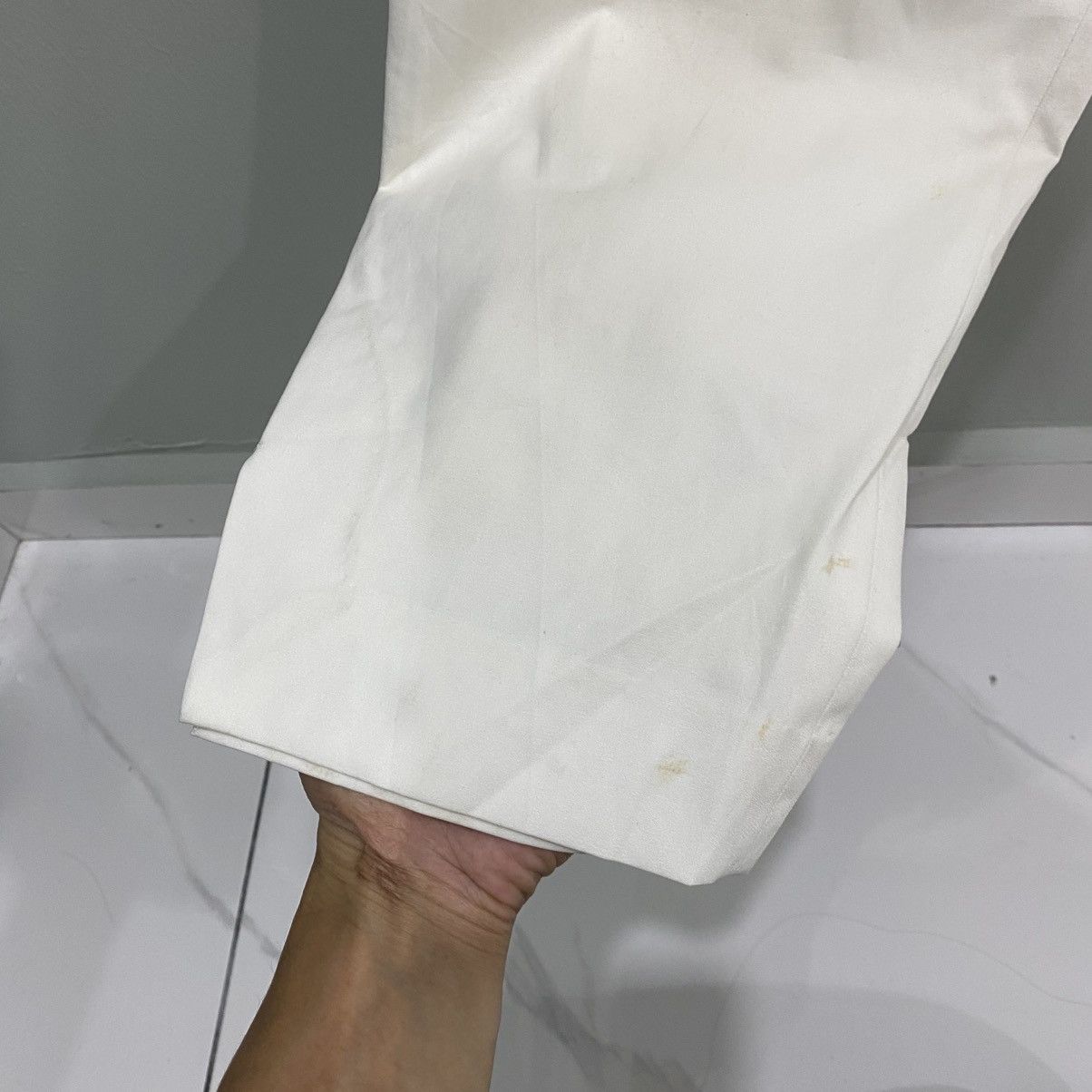 Issey Miyake Issey Miyake Pleated Balloon Leg Tapered Trousers White Size US 28 / EU 44 - 6 Thumbnail