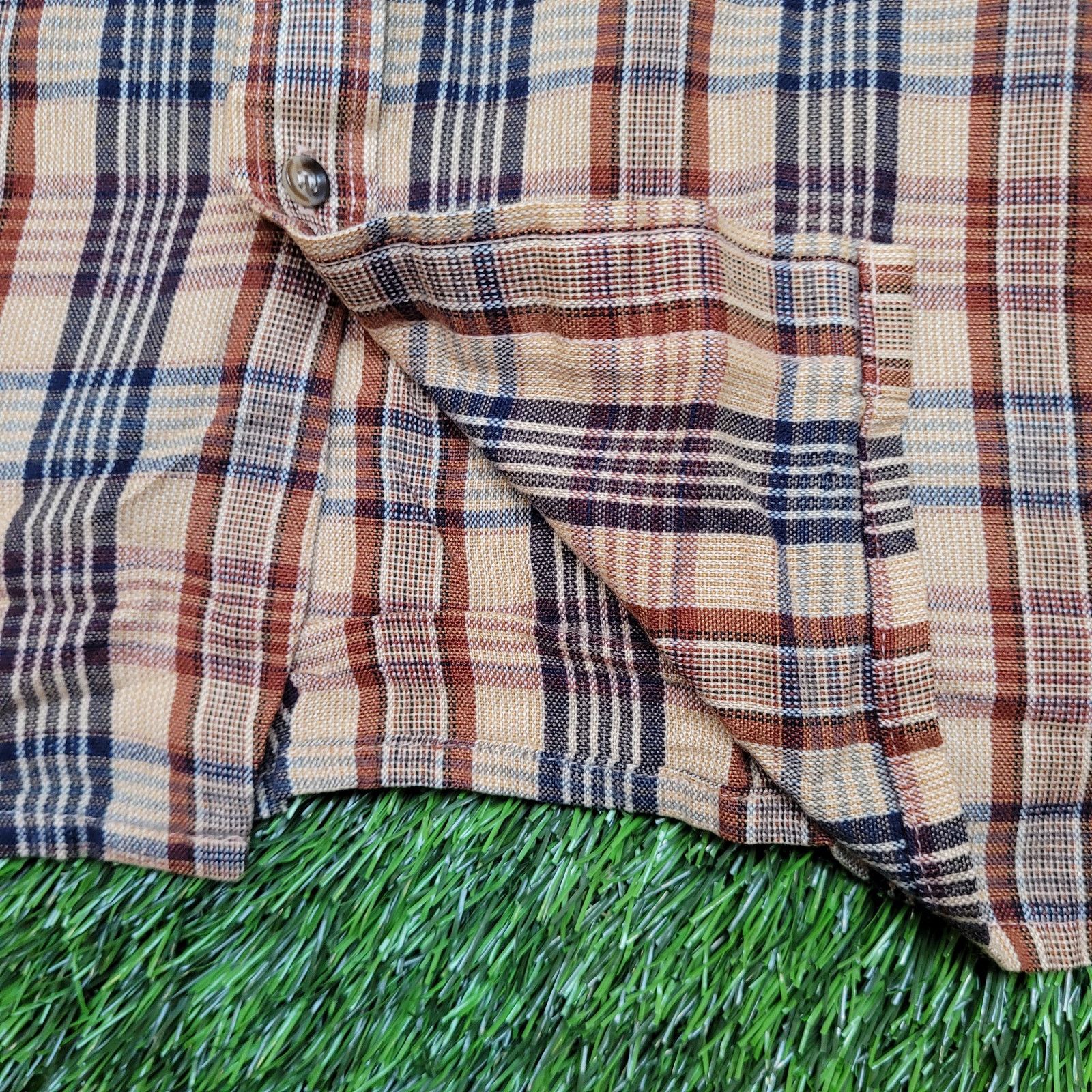 Baracuta VTG 80s Baracuta Plaid Shirt M 16x33 Slim Fit Preppy Nylon Size US M / EU 48-50 / 2 - 3 Thumbnail