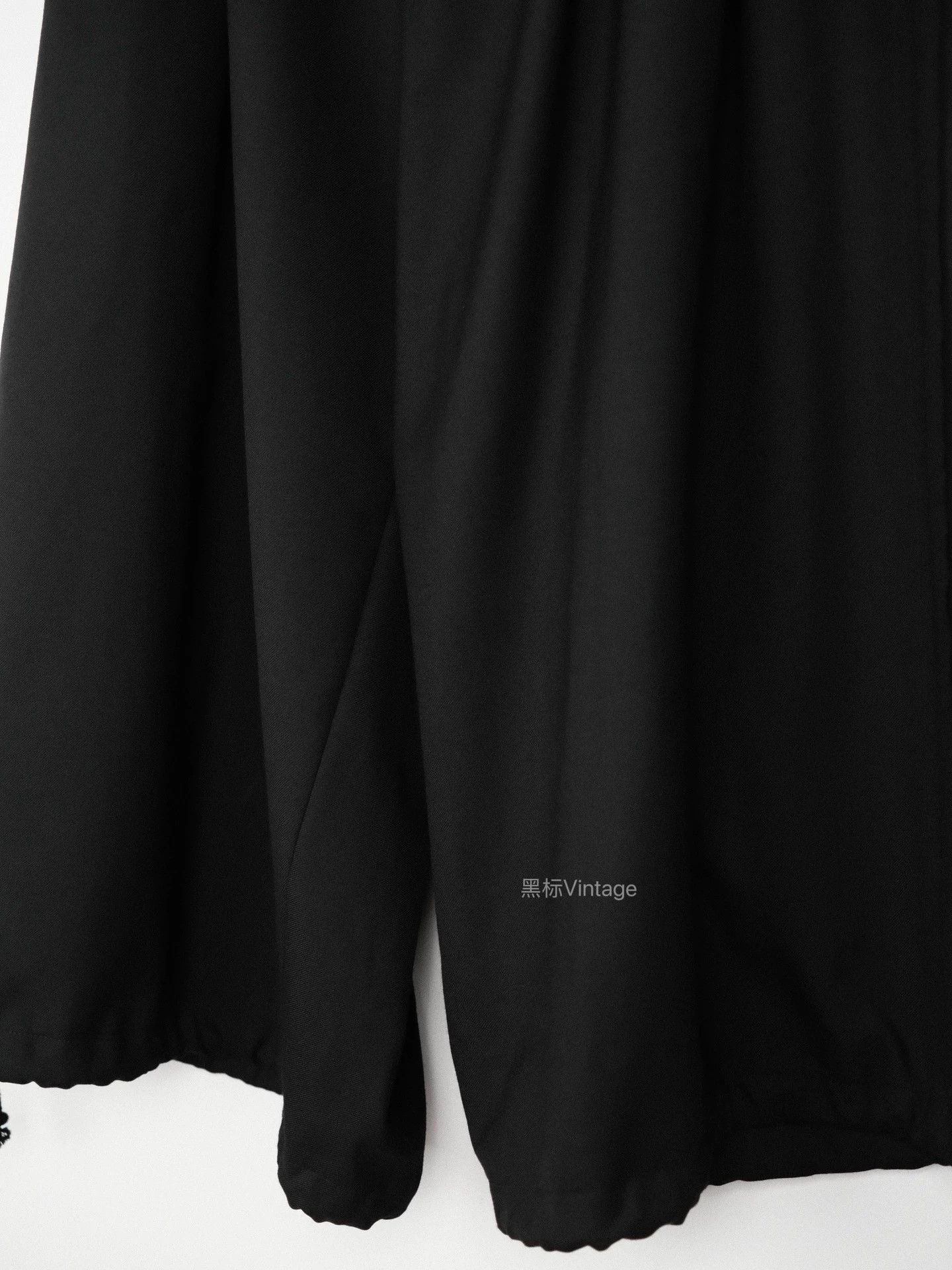Yohji Yamamoto Yohji Yamamoto 23AW Vintage 12-Pleat Wide Balloon Pants Size 28" / US 6 / IT 42 - 6 Thumbnail