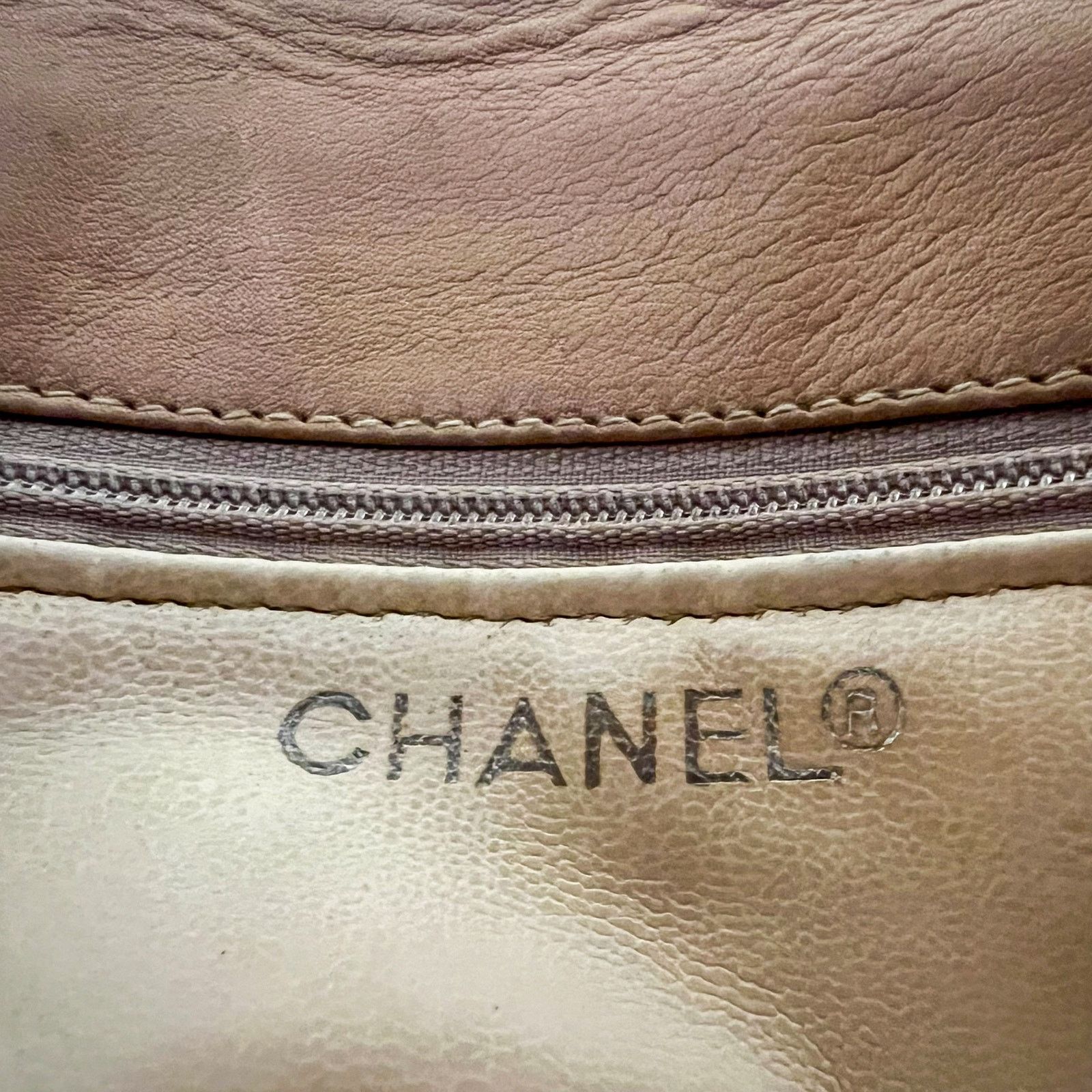Chanel CHANEL Vintage Beige Quilted Lambskin Half Moon Flap Bag Size ONE SIZE - 11 Thumbnail