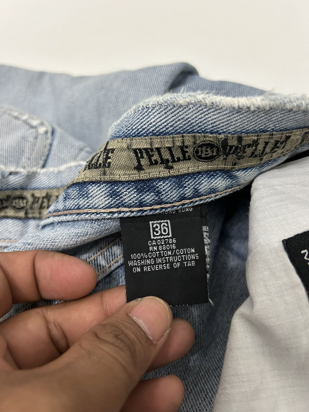 Marc Buchanan × Pelle Pelle Pele Pele Marc Buchanan Distressed Beggy Jeans Size US 36 / EU 52 - 15 Thumbnail