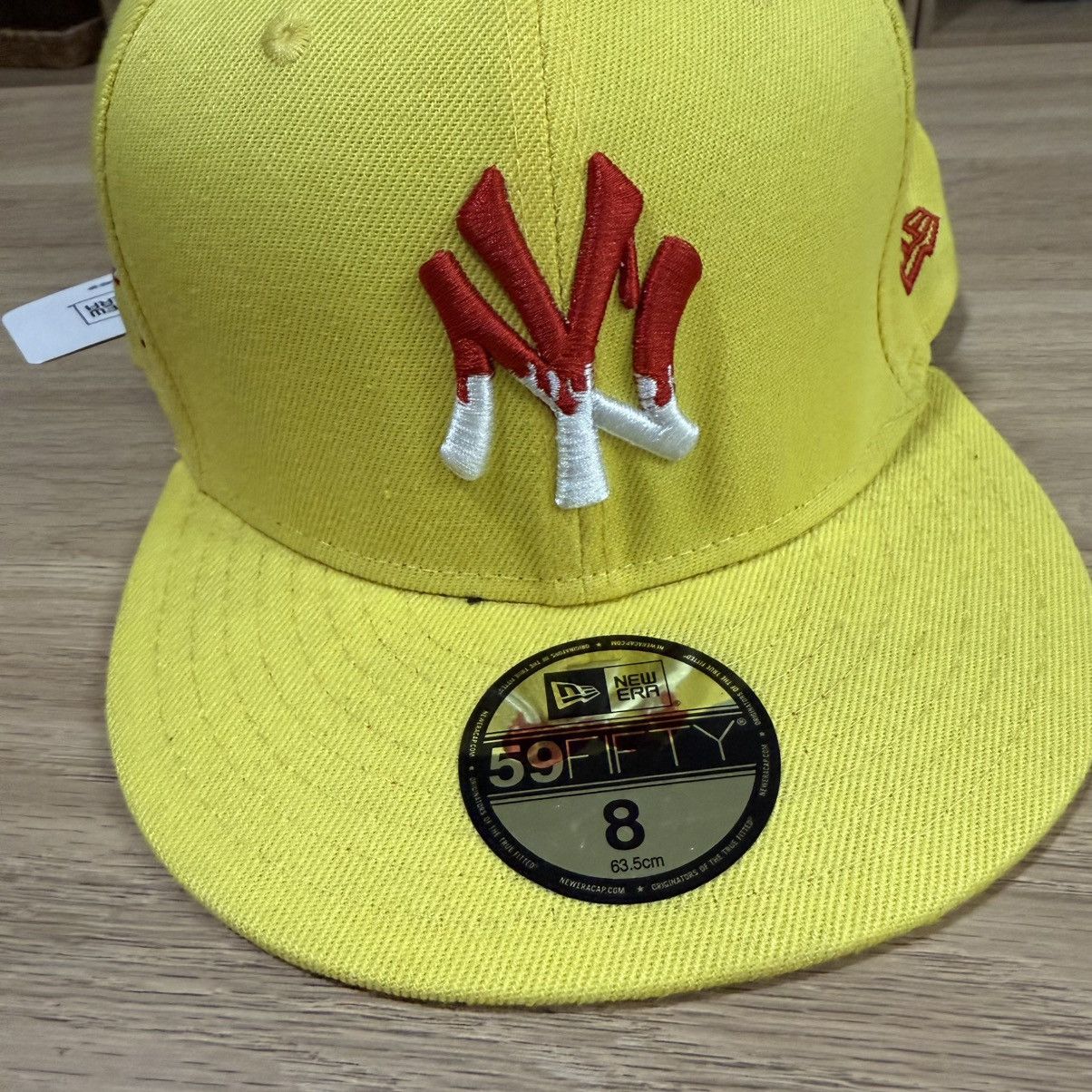 New Era NWT New Era New York Yankees “Icy Pop” Fitted Hat Size 8 Size ONE SIZE - 3 Thumbnail