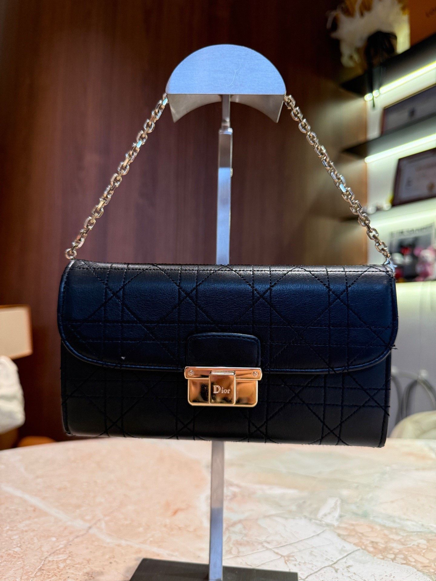 Dior Dior Black Quilted Chain Bag Size ONE SIZE - 1 Thumbnail