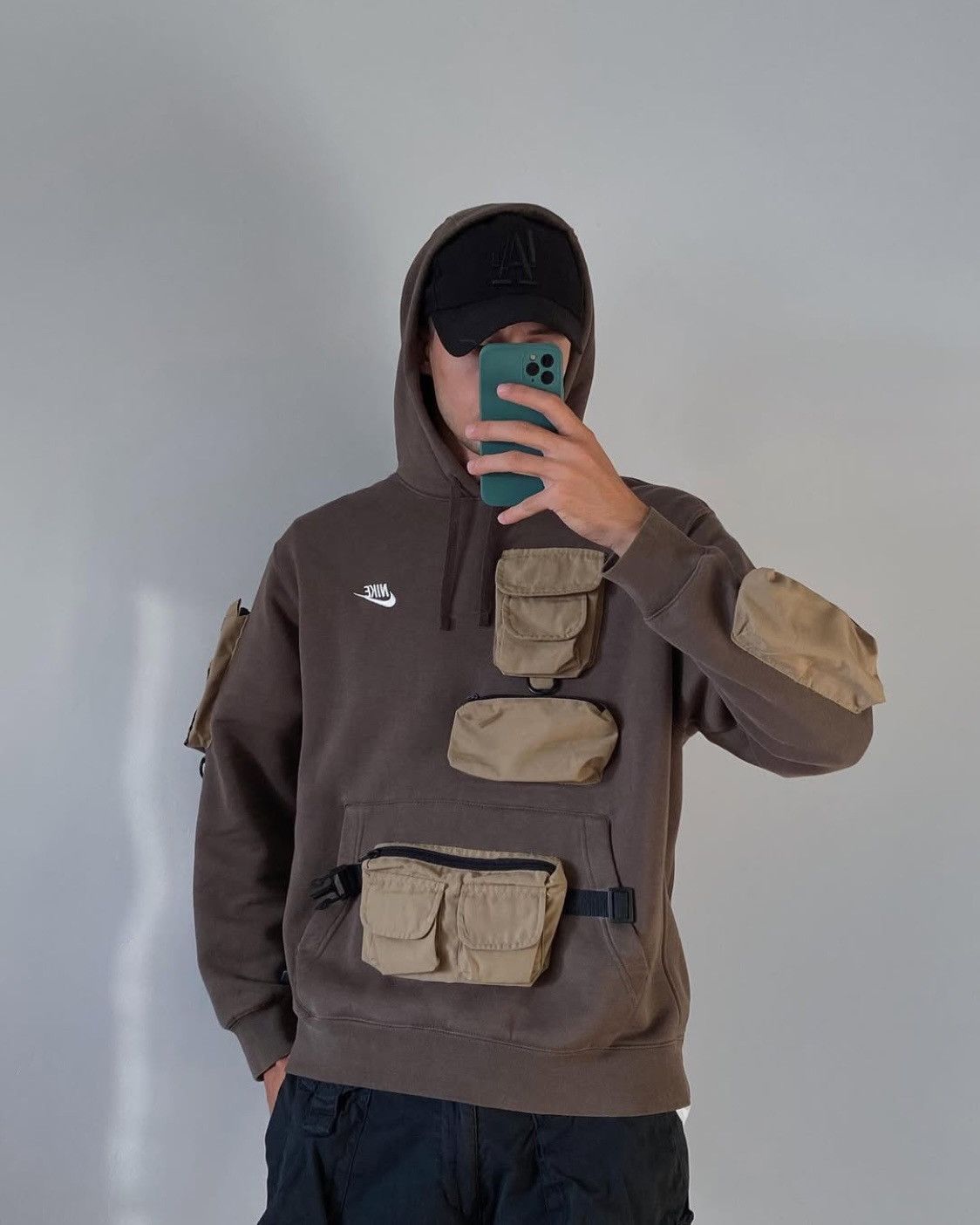Nike Nike reworked multipocket hoodie 🫒 Size US L / EU 52-54 / 3 - 6 Thumbnail