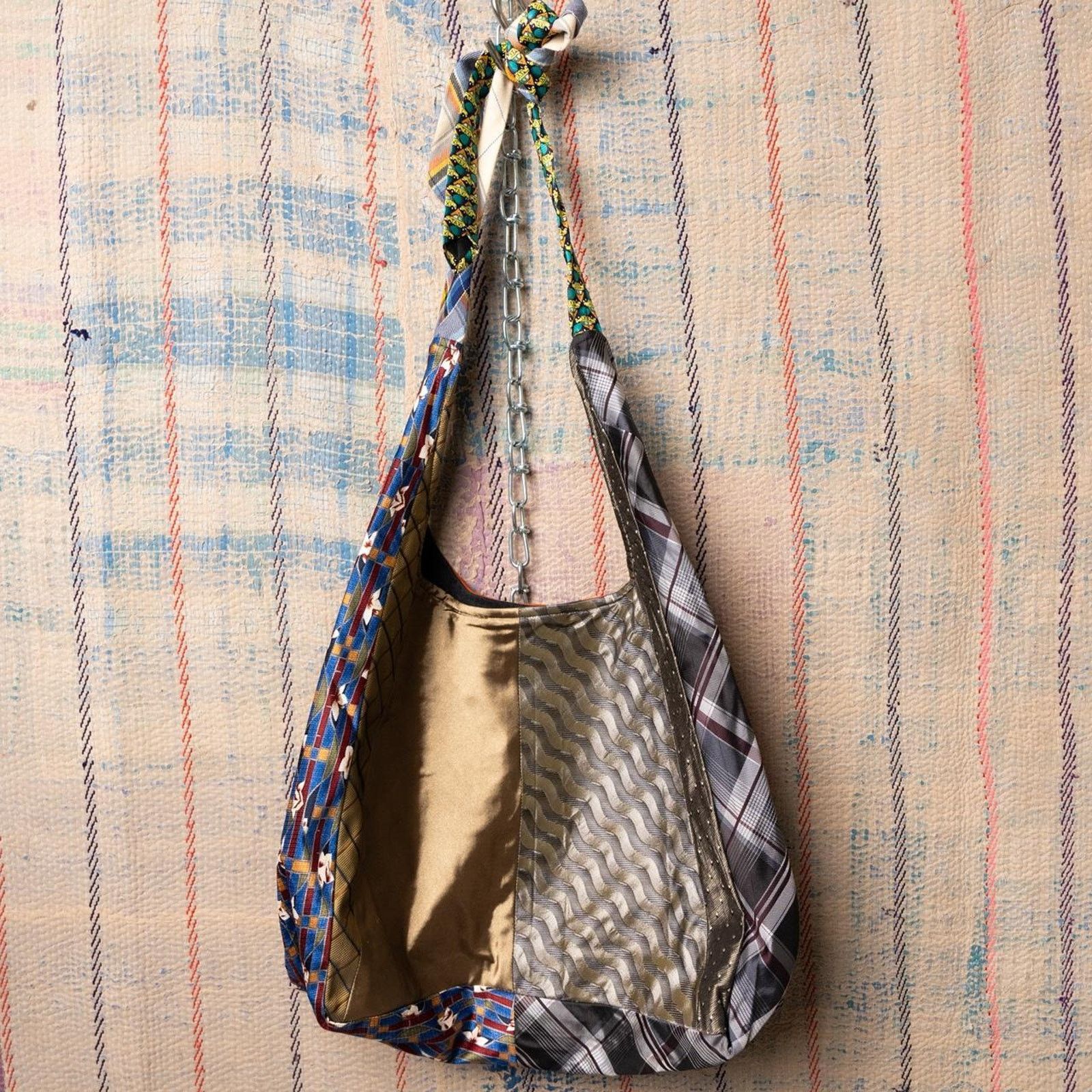 Other Custom upcycled hobo bag Size ONE SIZE - 1 Thumbnail