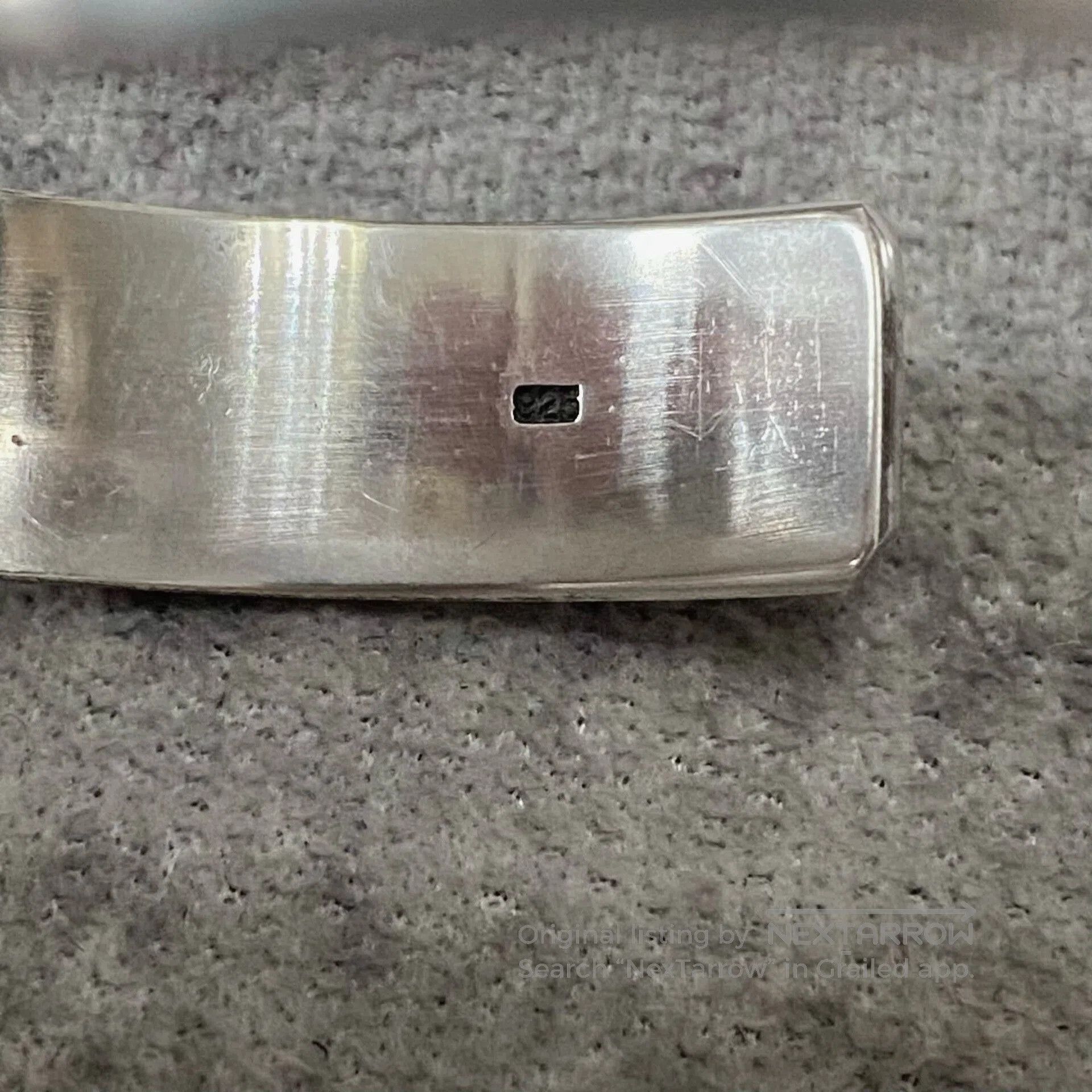 Undercover silver adjustable bracelet with teeth design. Size ONE SIZE - 6 Thumbnail