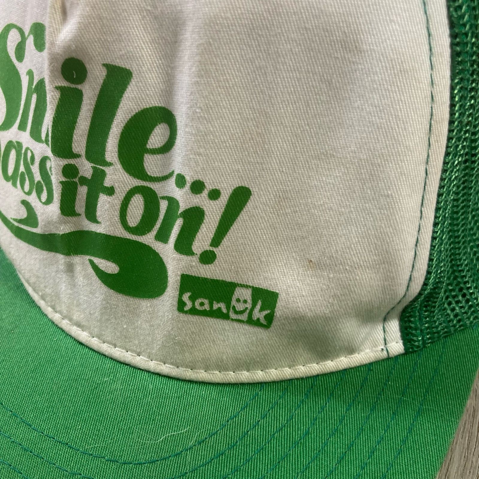 Sanuk Vintage Sanuk "Smile... pass it on!" Trucker Hat Size ONE SIZE - 9 Thumbnail
