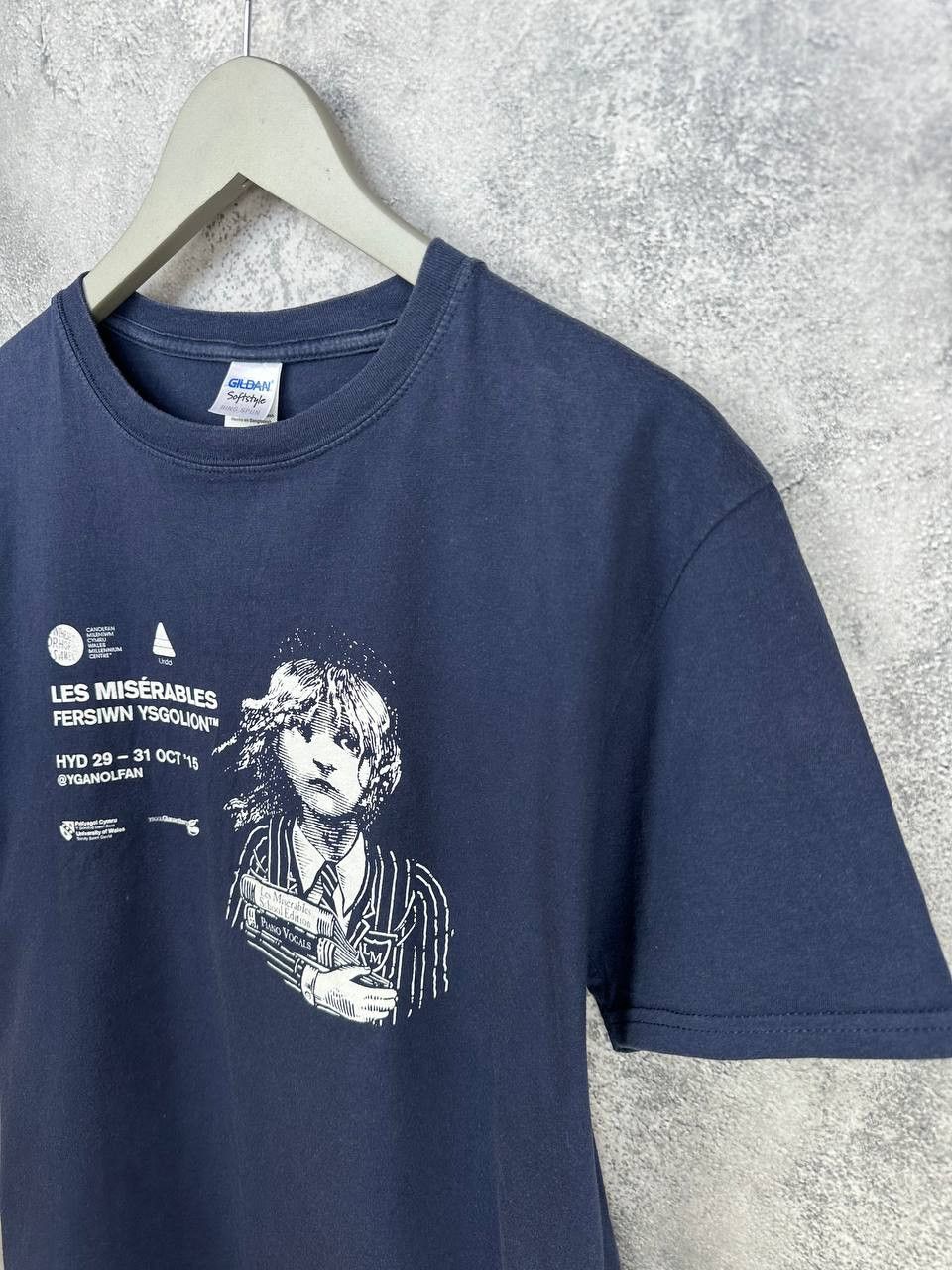 Vintage Les Miserables Fersiwn Ysgolion School Edition T-Shirt Size US L / EU 52-54 / 3 - 5 Thumbnail