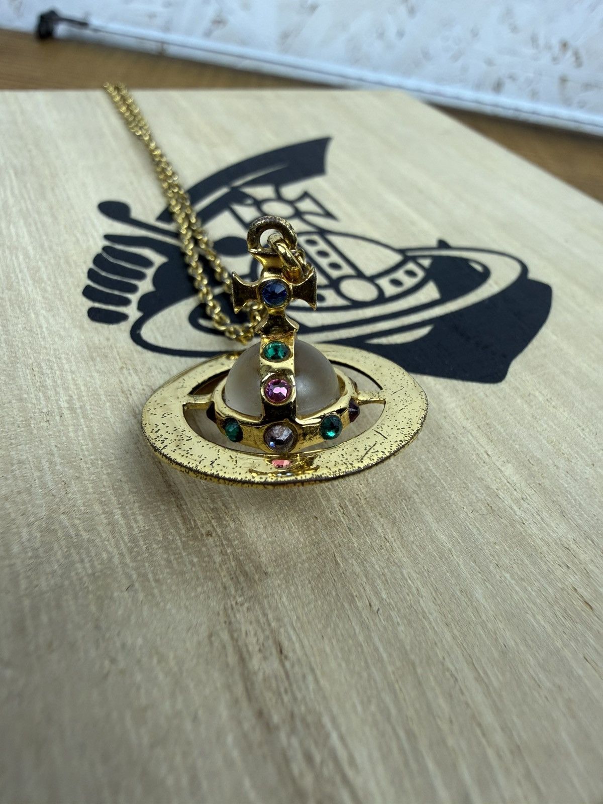 Vivienne Westwood Vintage Vivienne Westwood Tiny Lucite Orb Necklace Gold Size ONE SIZE - 5 Thumbnail