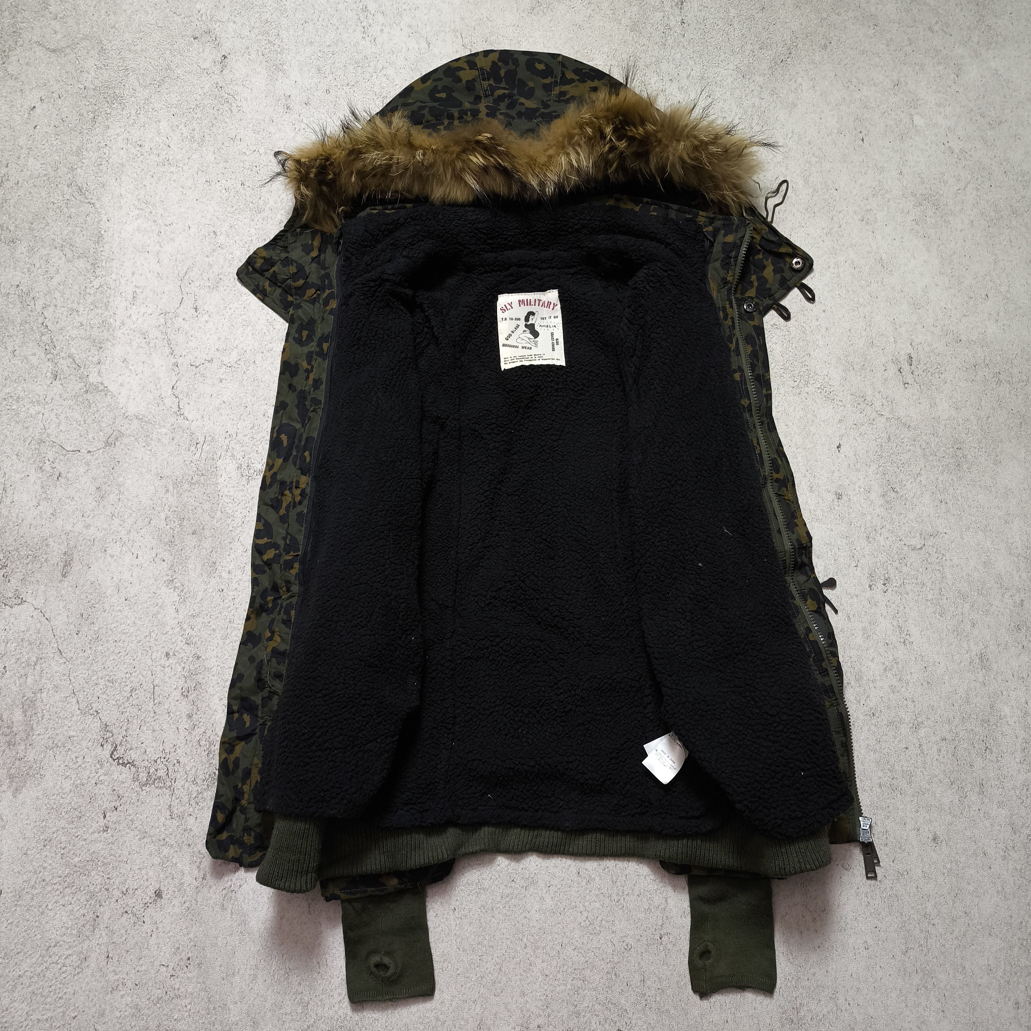 Le Grande Bleu (L.G.B.) SLY Camouflage Fur Racoon Jacket Size US M / EU 48-50 / 2 - 7 Thumbnail