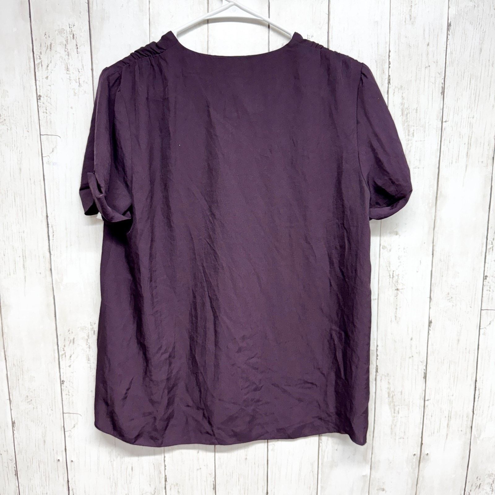 Other Wilfred Top Size XS Plum Vneck Button Short Sleeve Blouse Size XS / US 0-2 / IT 36-38 - 8 Thumbnail