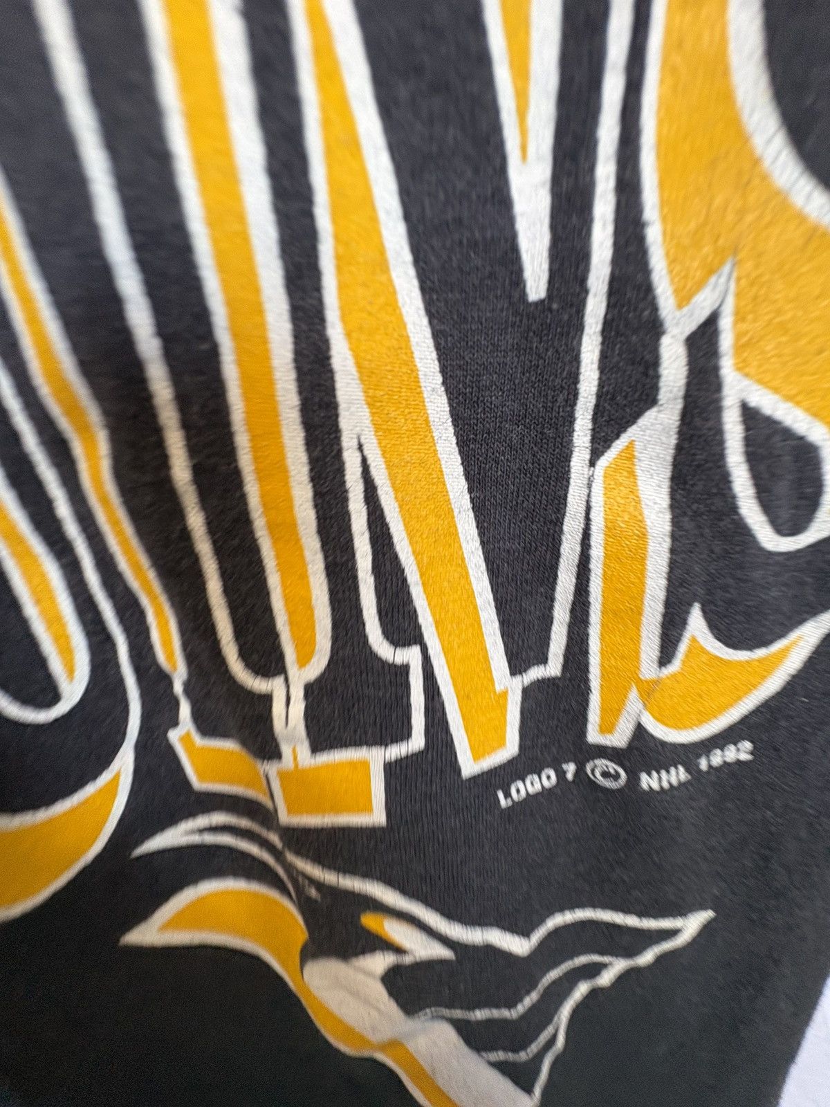 NHL Vintage 1992 Pittsburgh Penguins NHL T-Shirt Size US S / EU 44-46 / 1 - 3 Thumbnail