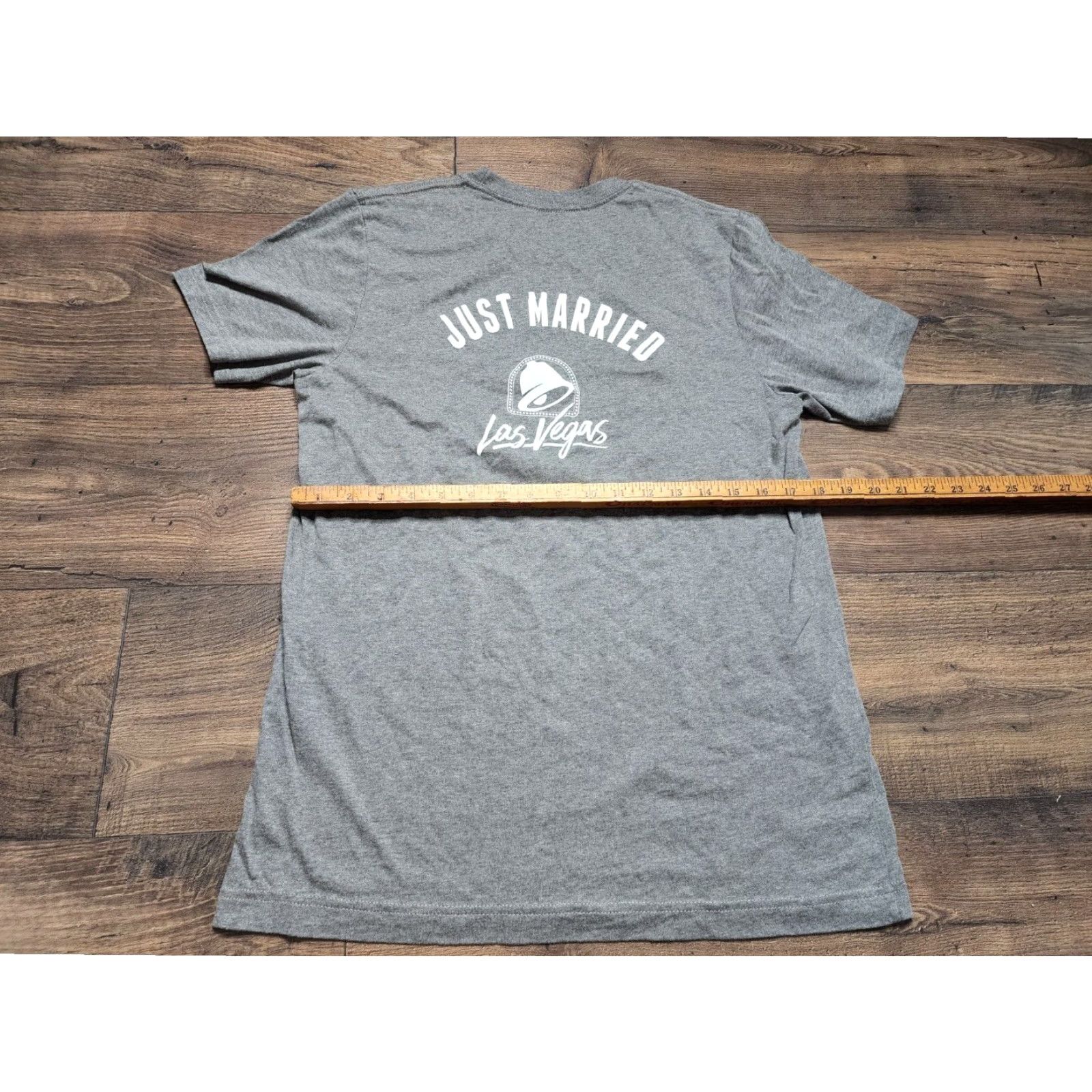 Bell Taco Bell Mr. Wedding T Shirt Mens L Gray Short Sleeve Tee Double Sided Las Vegas Just Married Limited Edition Anniversary Size US L / EU 52-54 / 3 - 2 Thumbnail